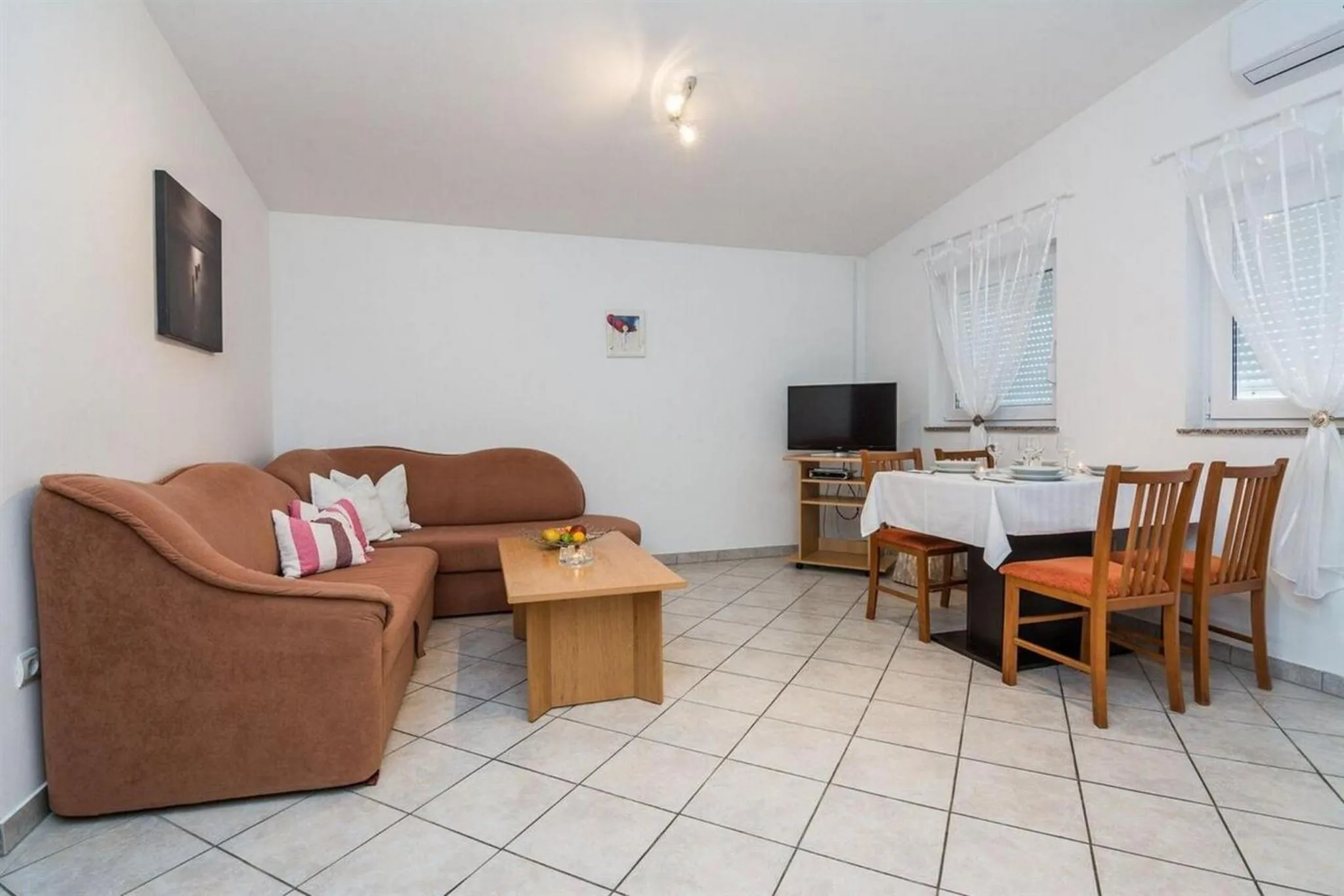 TV and multimedia in Apartments Delic-Pejic