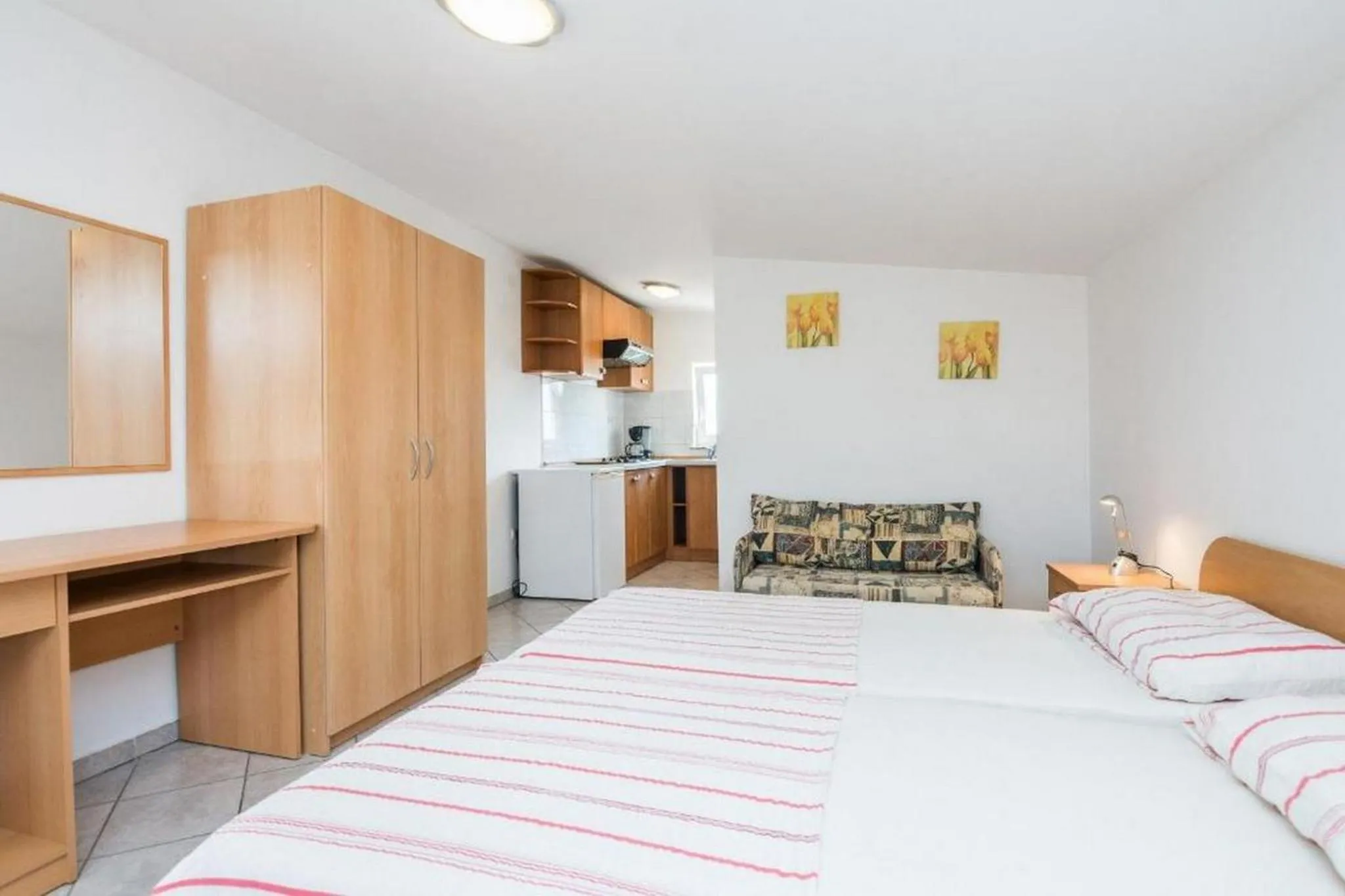 Bed in Apartments Delic-Pejic