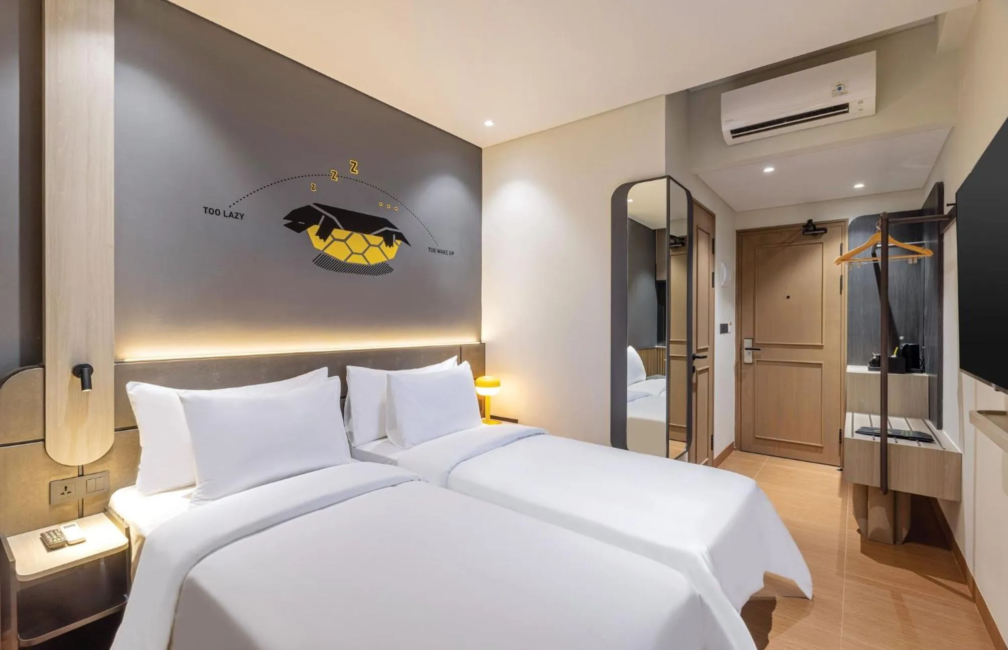 Bedroom, Bed in ROOMS INC Sudirman Jakarta