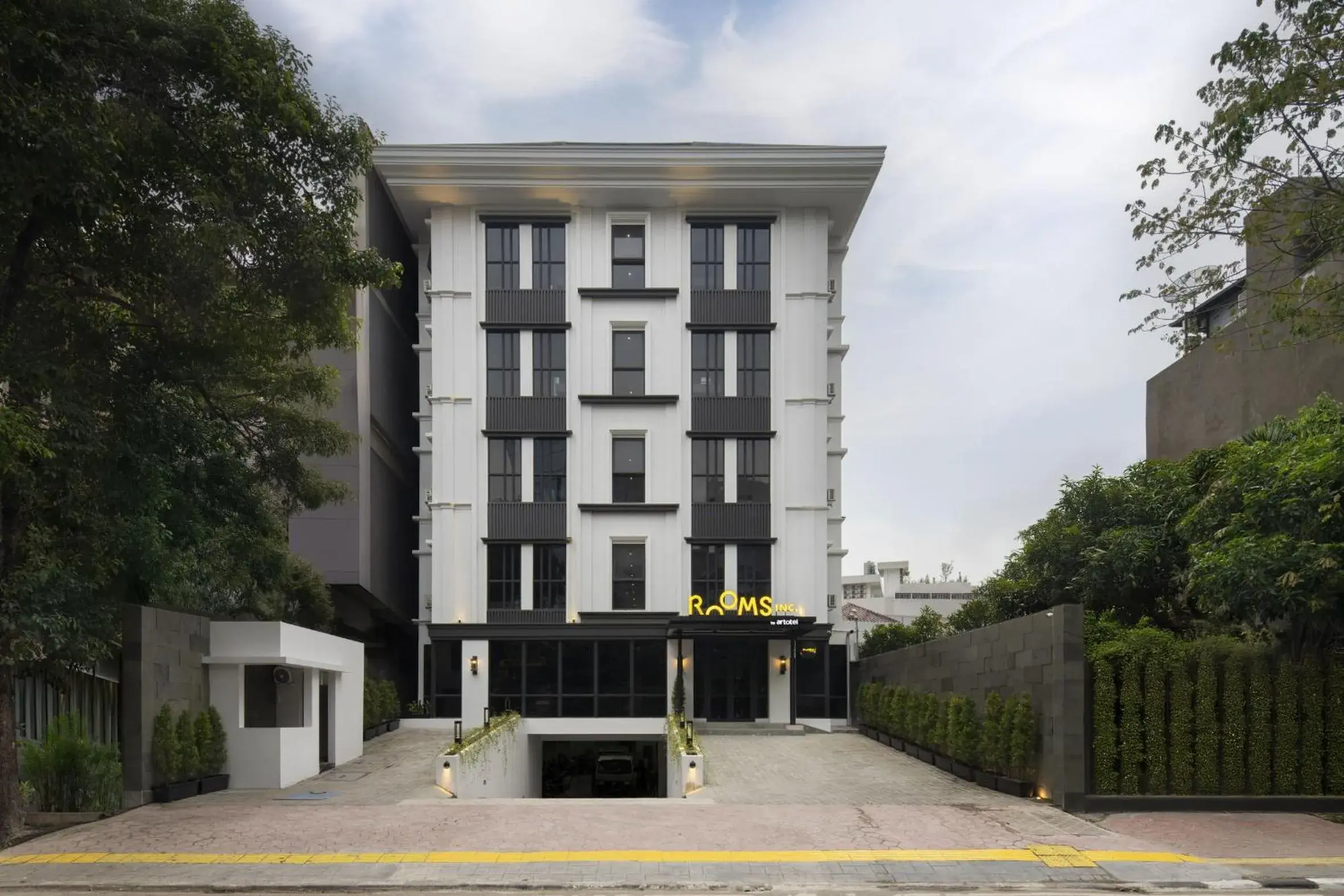 ROOMS INC Sudirman Jakarta ROOMS INC Sudirman Jakarta