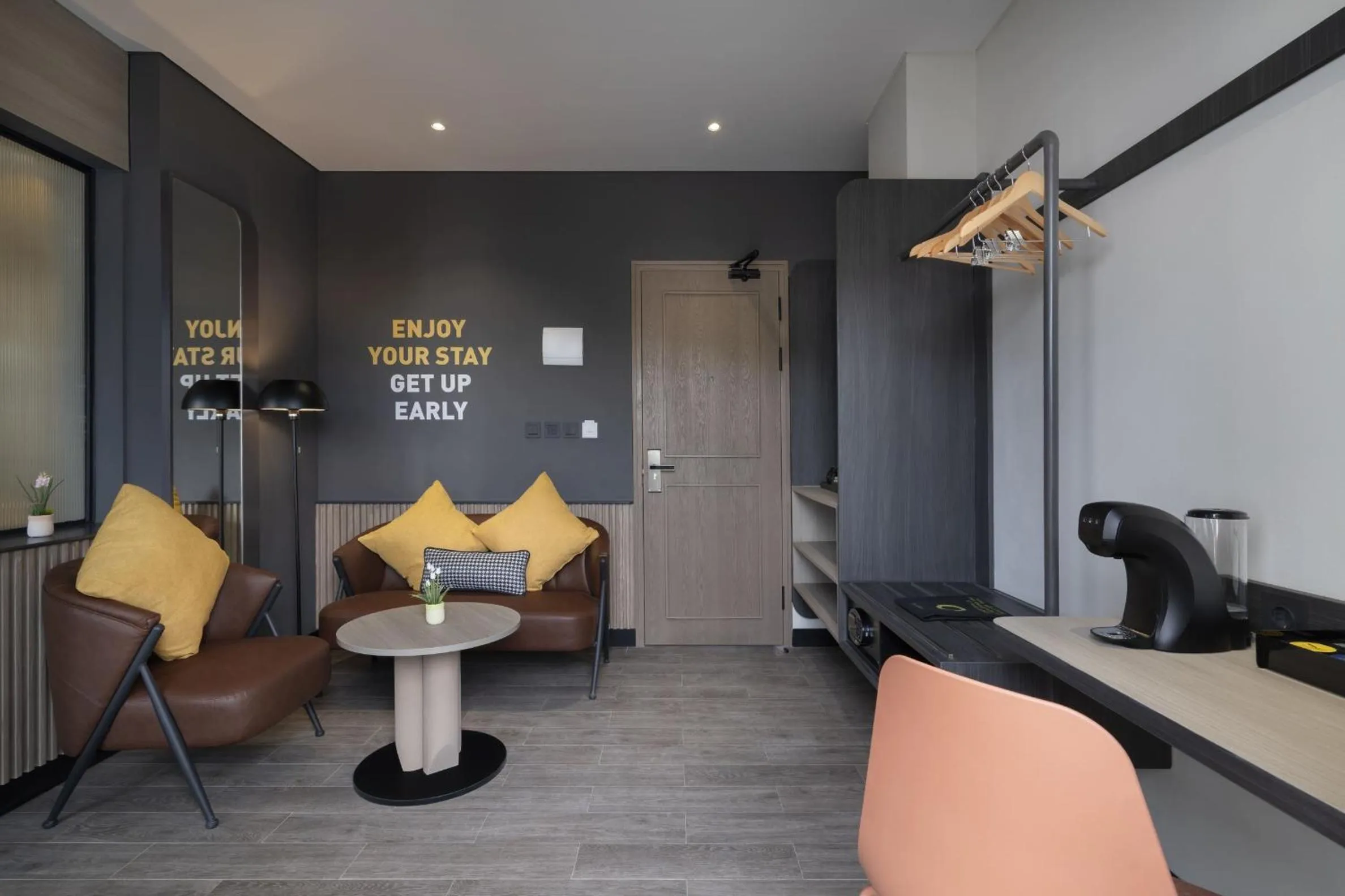 Living room in ROOMS INC Sudirman Jakarta