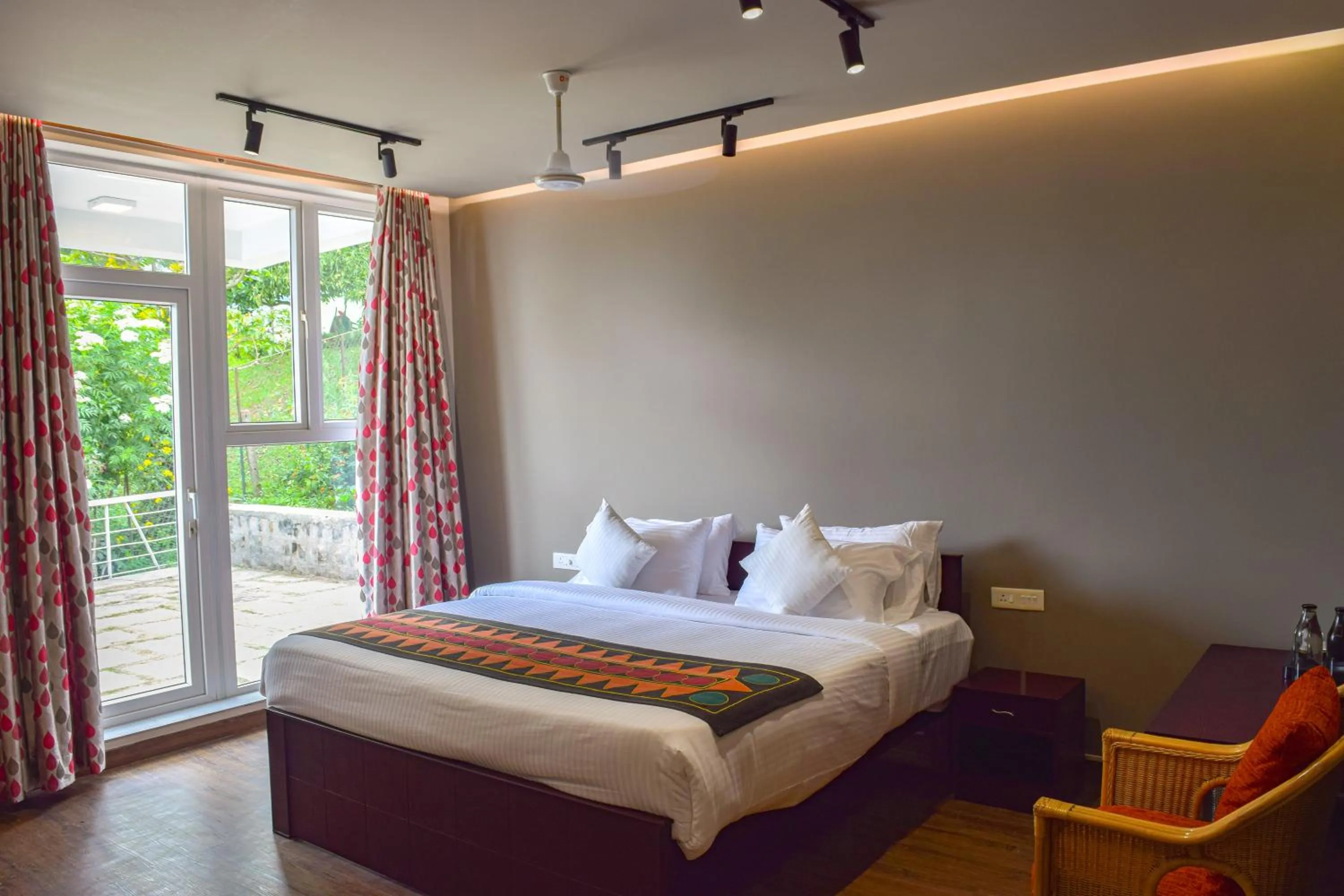 Bed in Ibex Resorts, Coonoor - Tapas