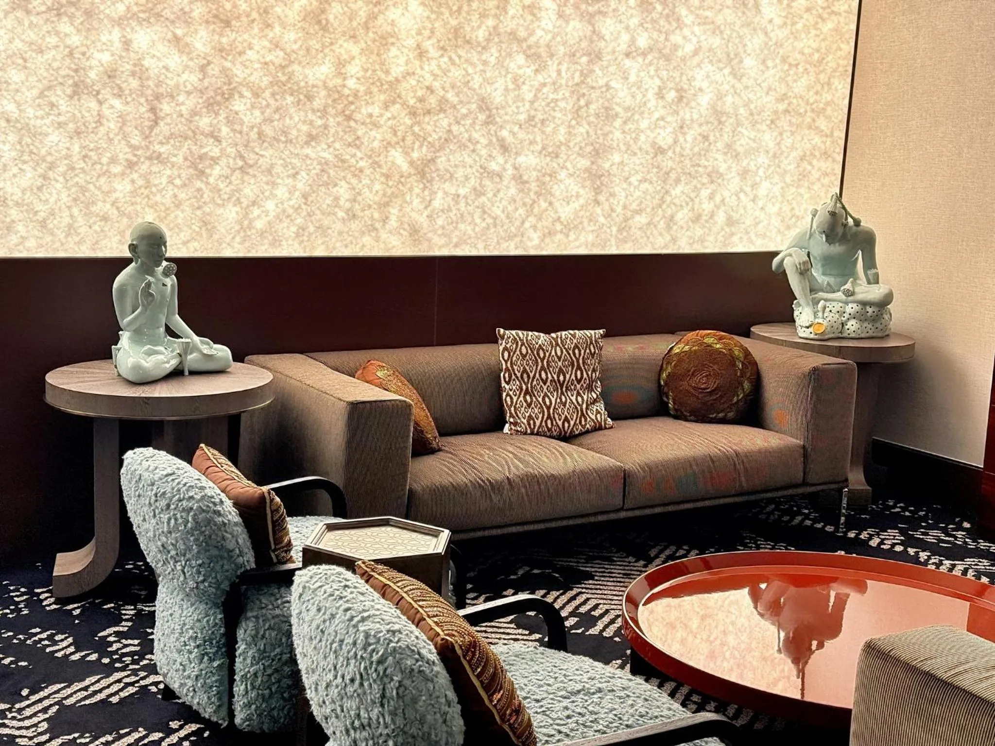 Restaurant/places to eat in InterContinental Hotels Shanghai Jing'An Ser Apt.by IHG