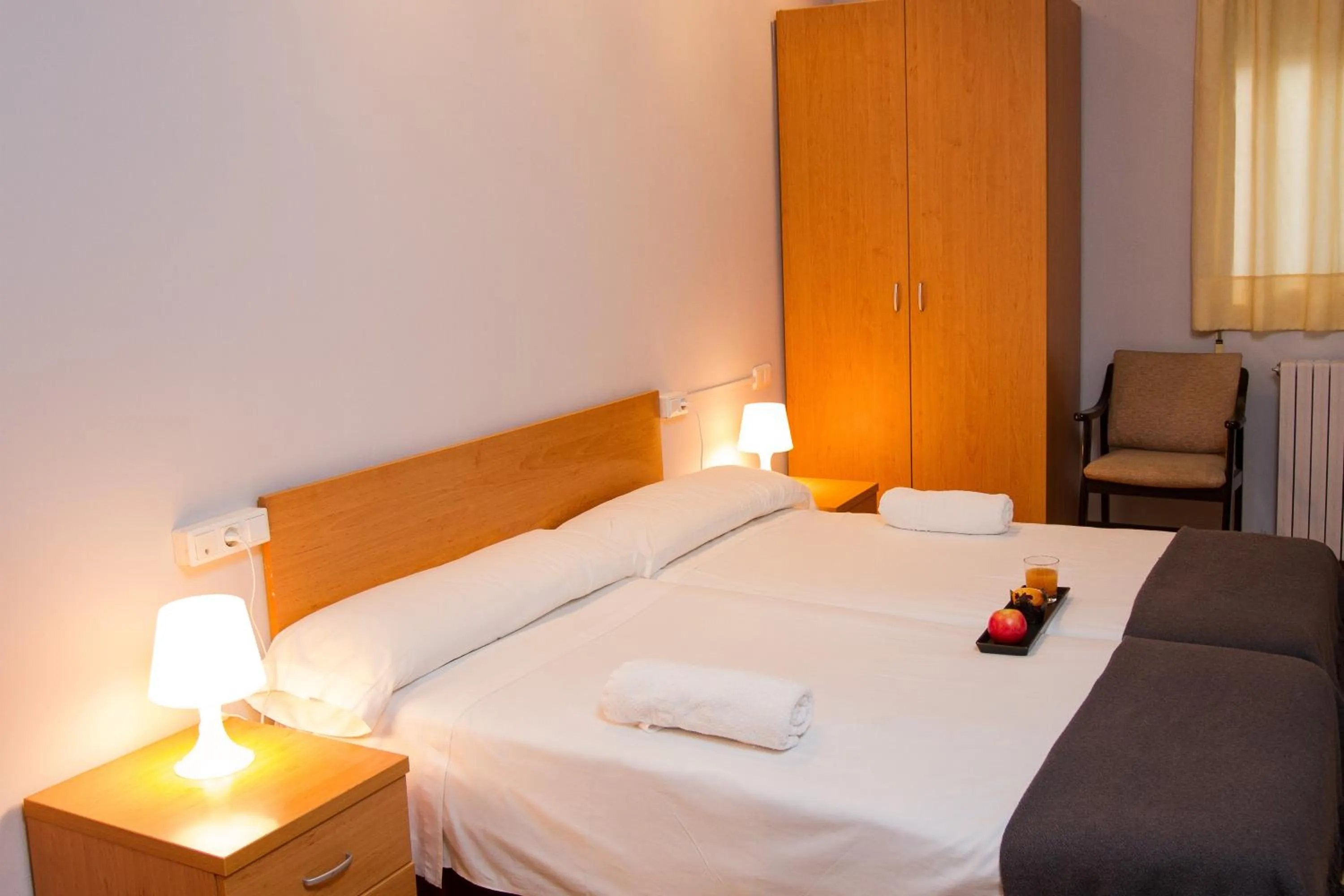 Bedroom, Bed in Hotel 139