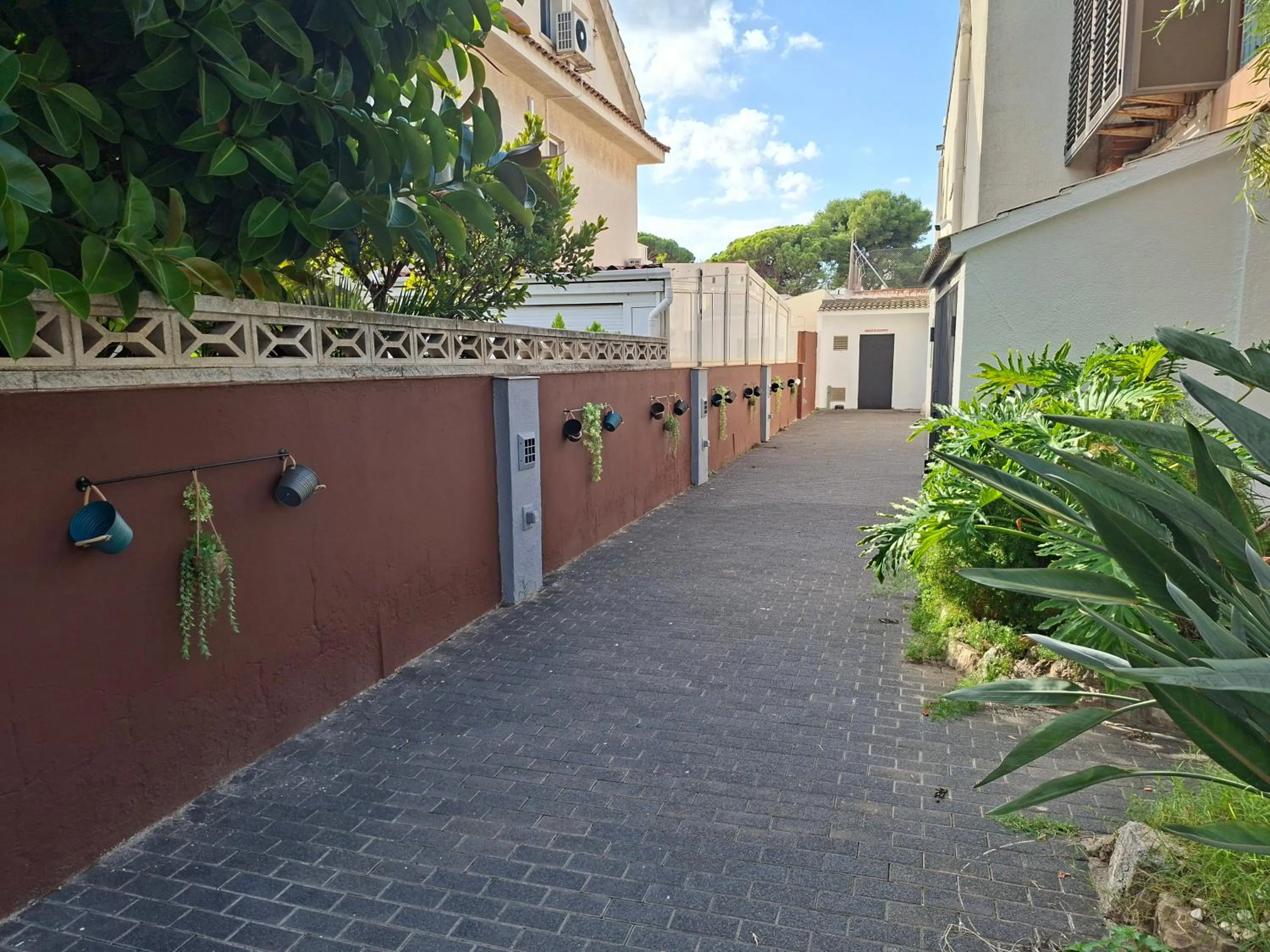 Property building in Hotel 139