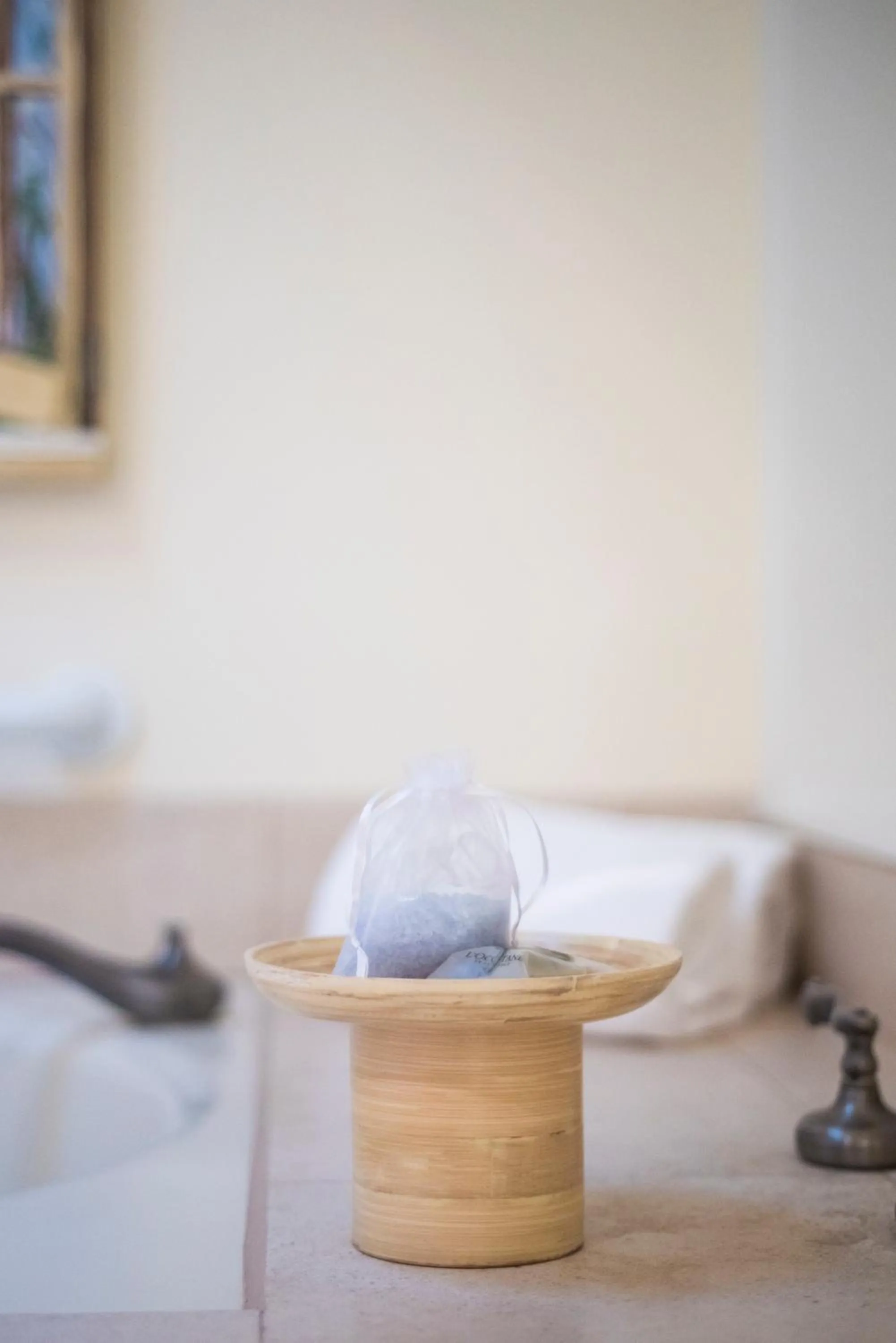 Bathroom in Cottage Grove Inn