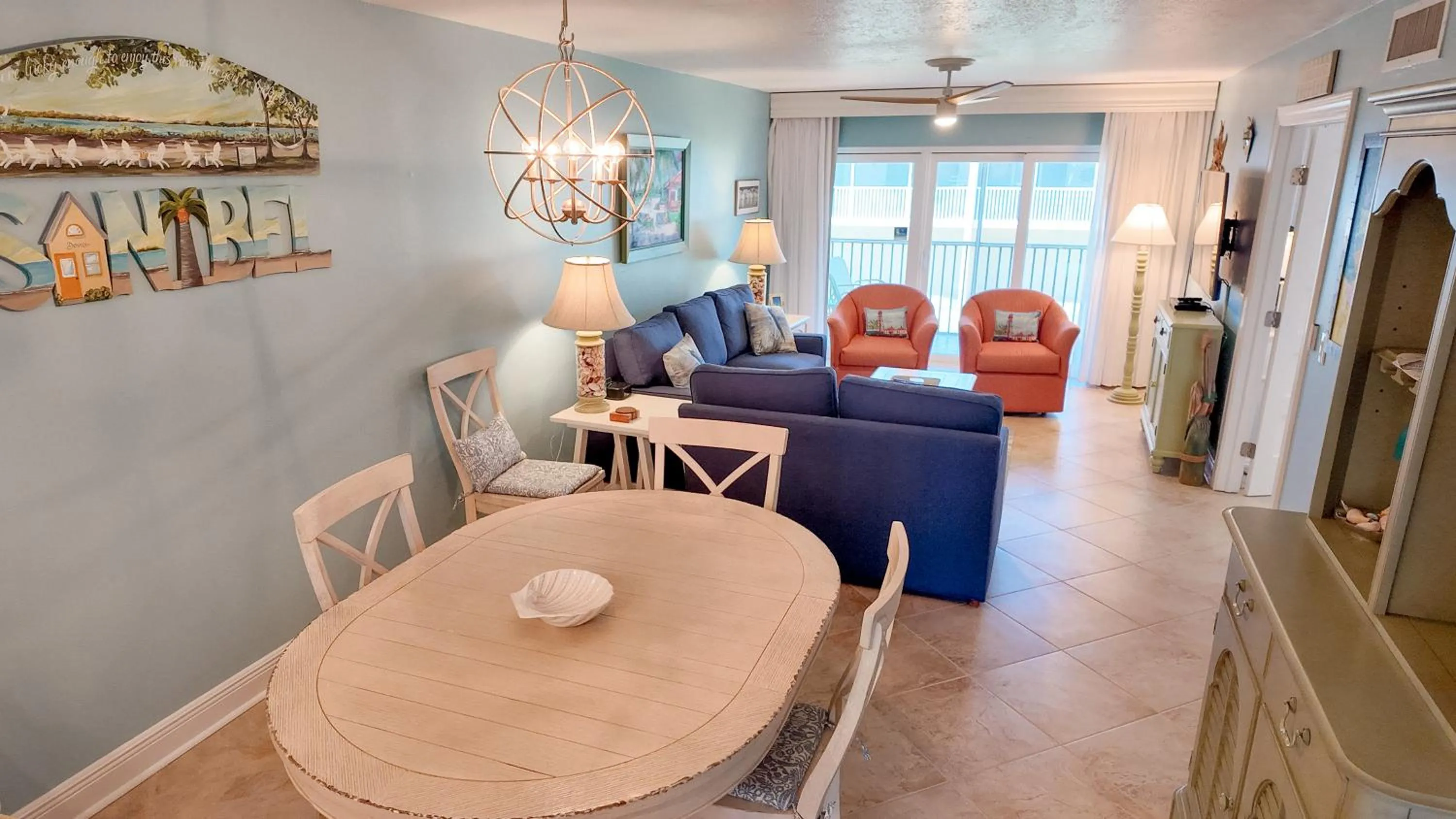 Living room in Sanibel Siesta on the Beach
