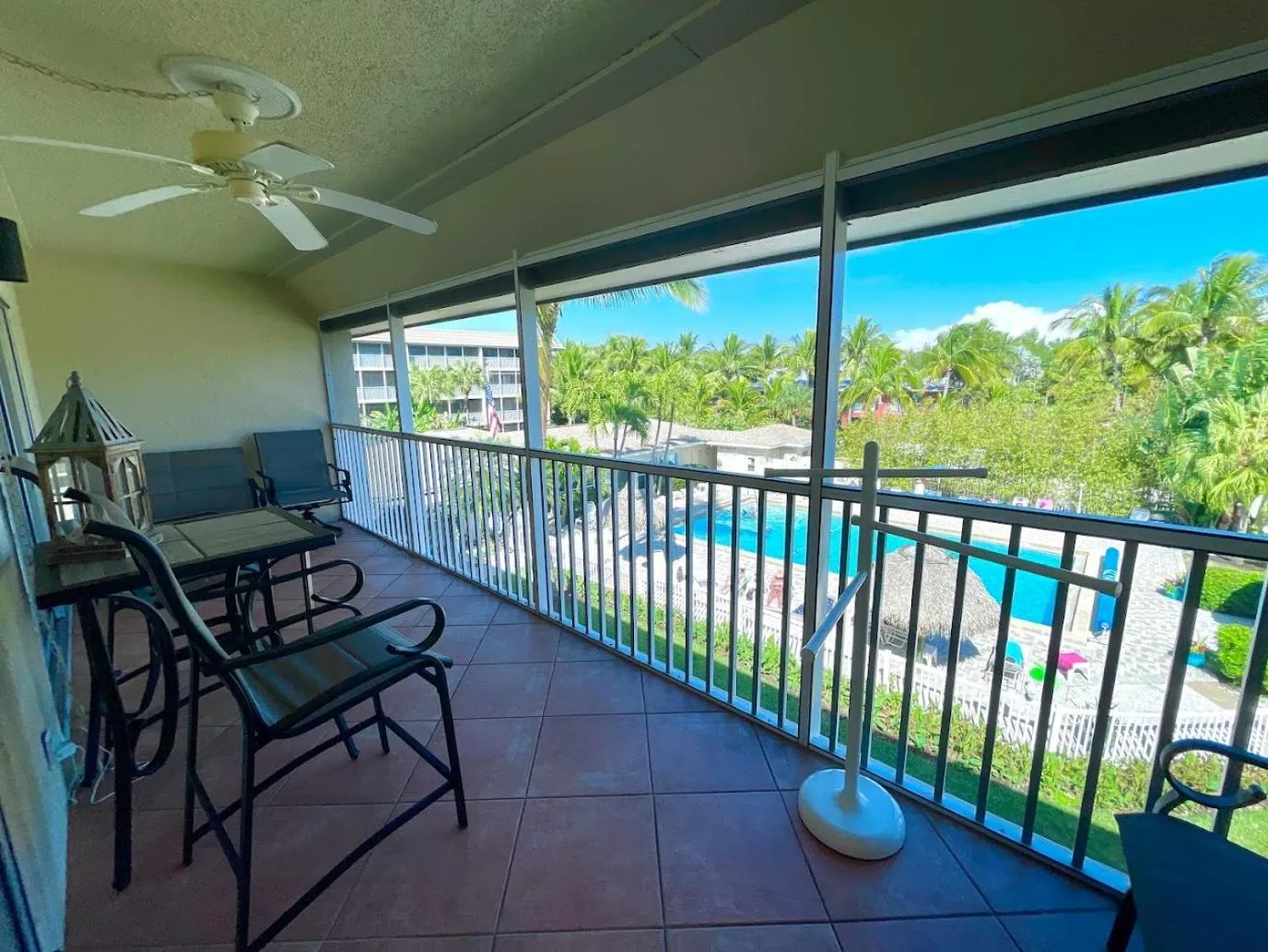 Pool view in Sanibel Siesta on the Beach
