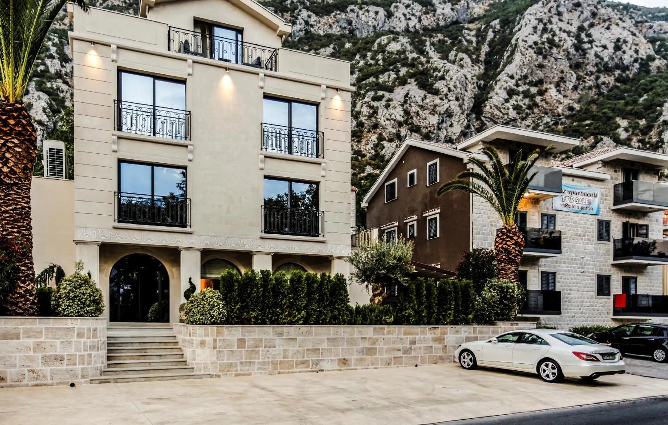 Facade/entrance in Boutique Hotel Casa del Mare-Pietra