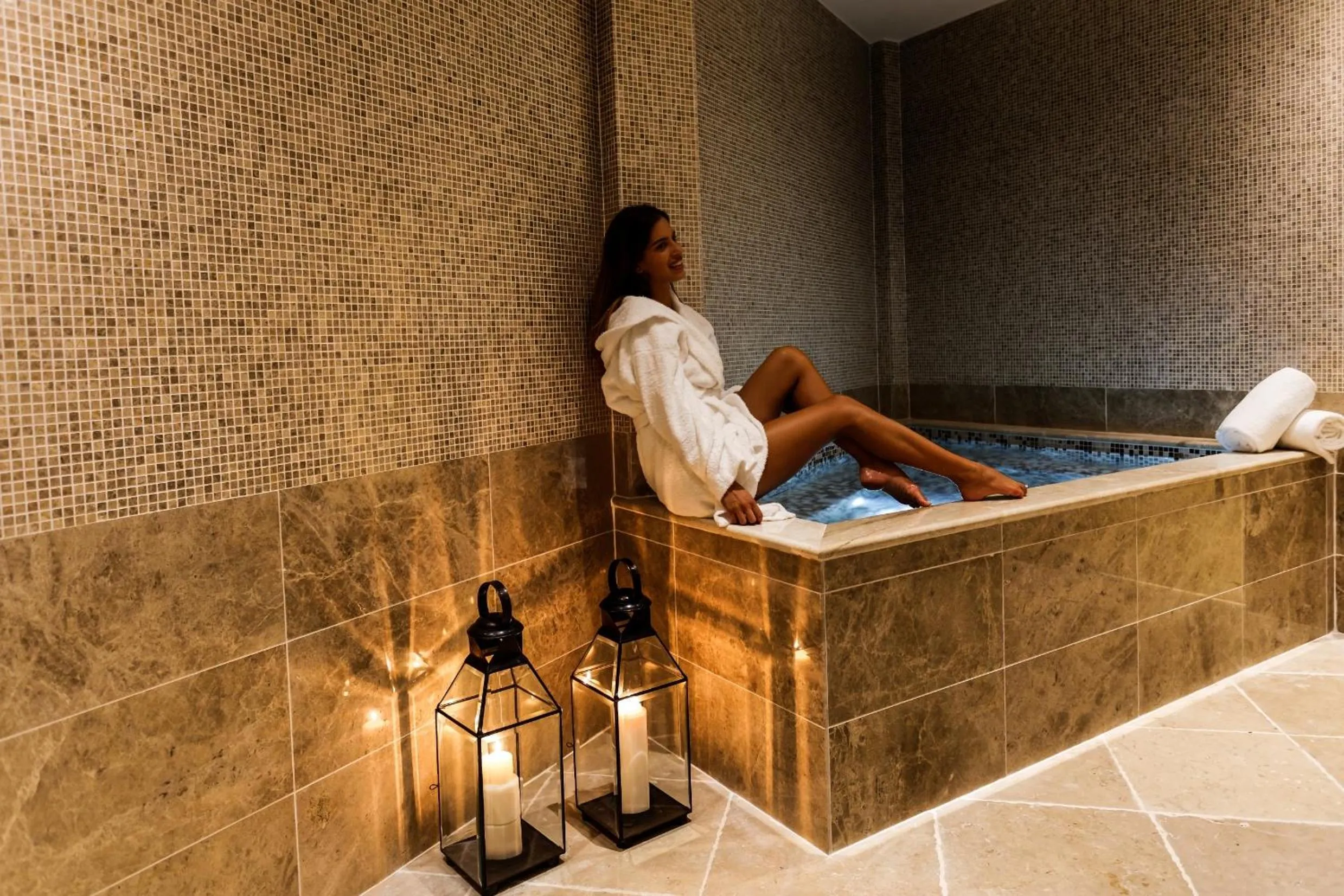 Hot Tub in Boutique Hotel Casa del Mare-Pietra