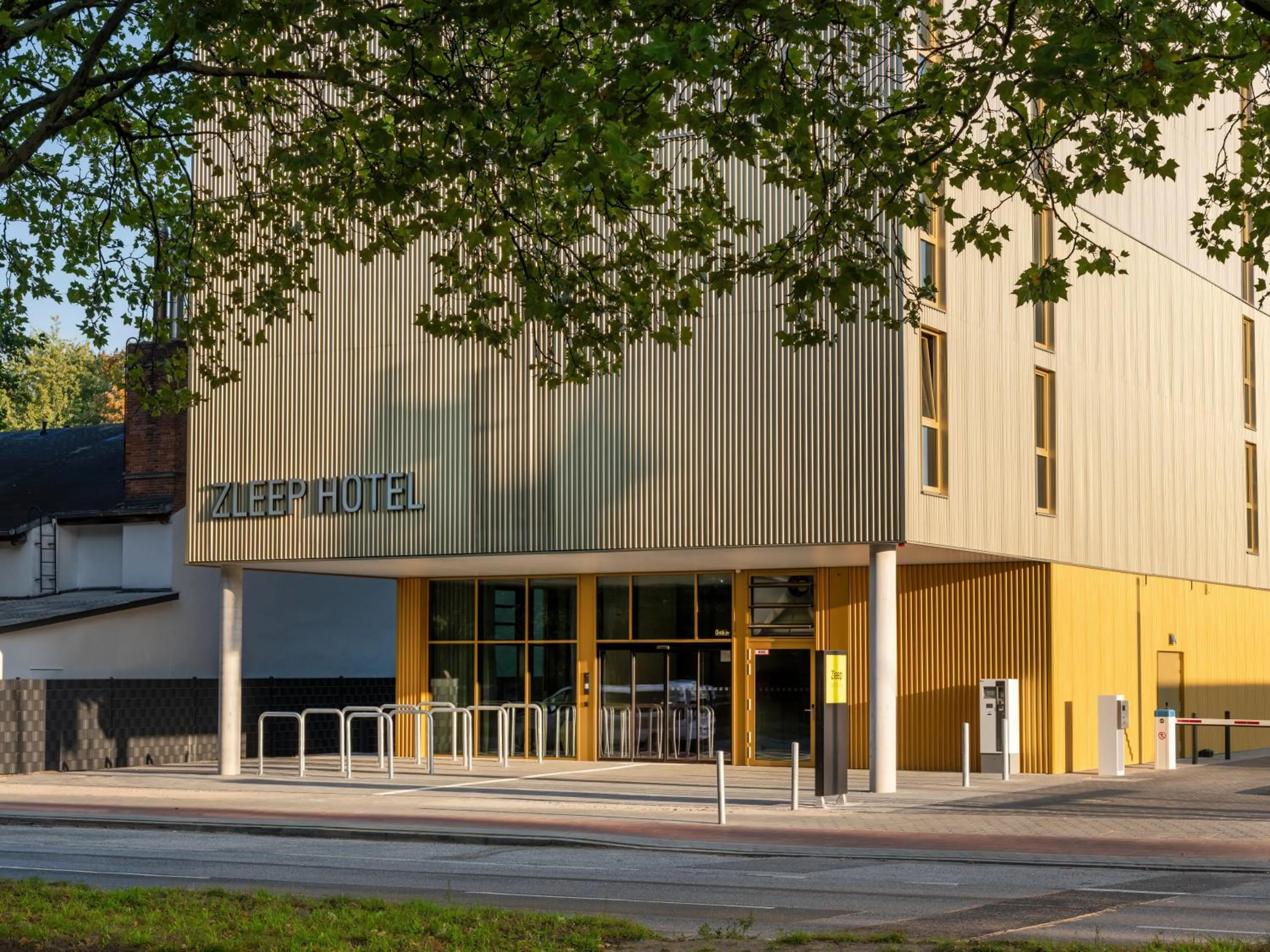 Property building in Zleep Hotel Hamburg Volkspark