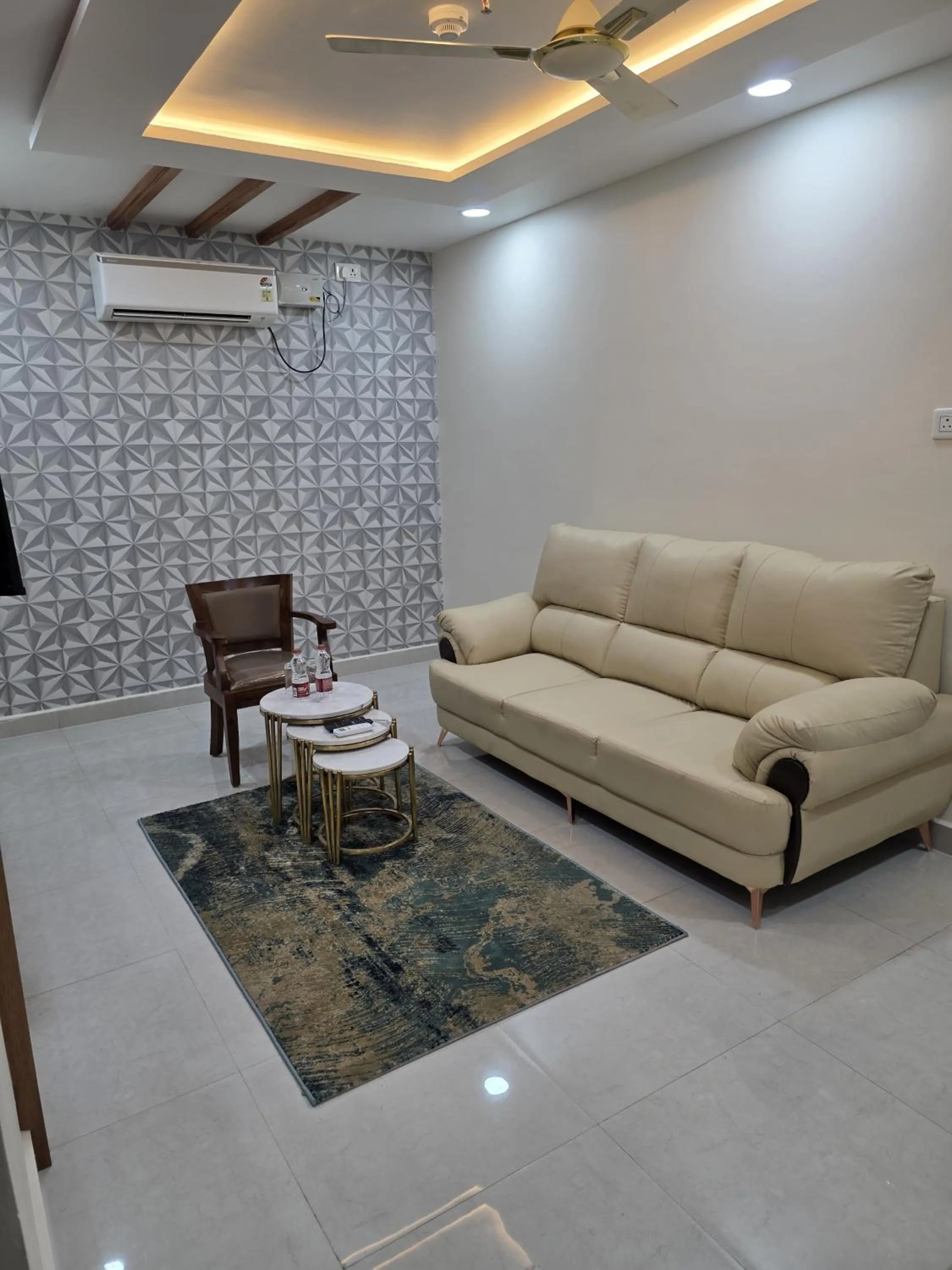 VIP in Hotel Deccan Park