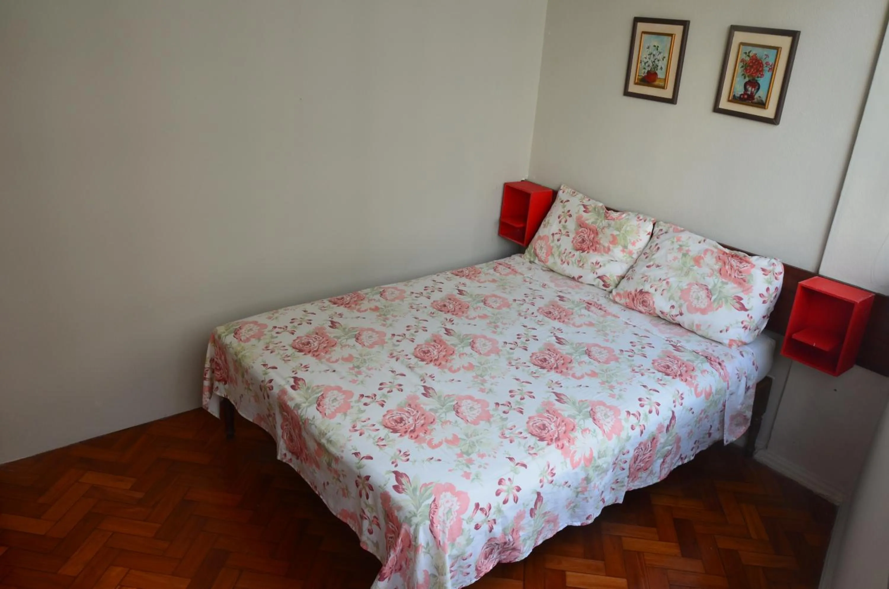 Bedroom, Bed in Copacabana Etrusco Apartment