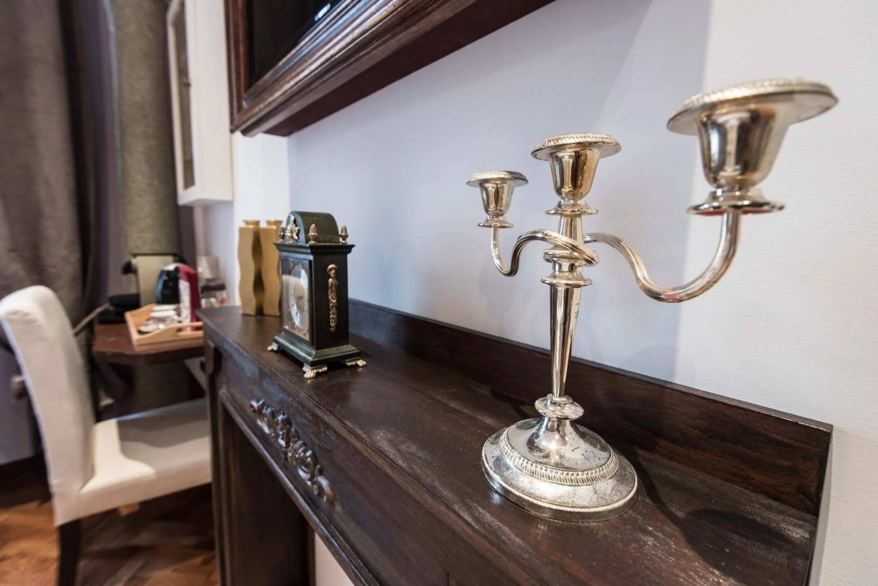 Decorative detail in Vite Suites Guest House