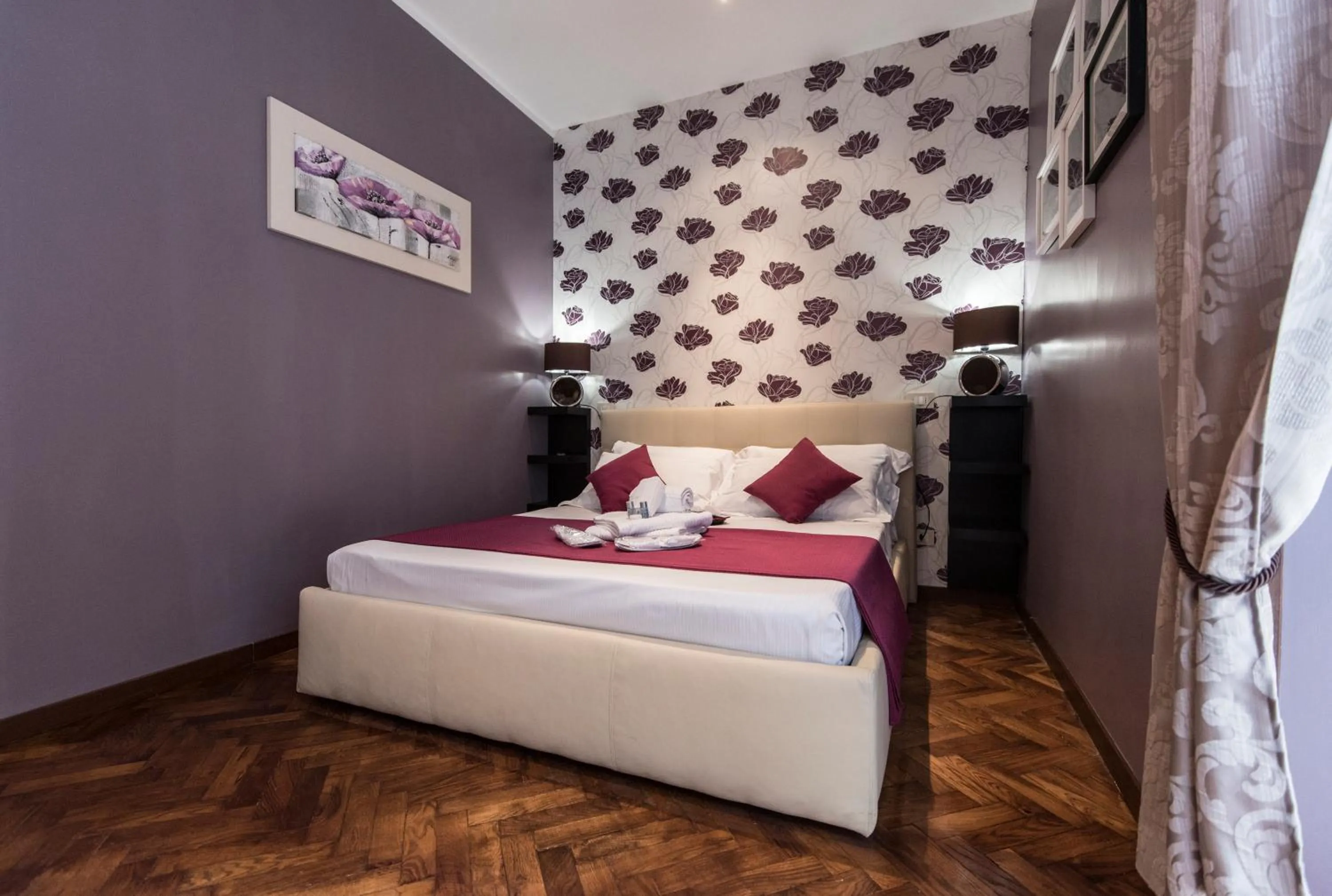 Photo of the whole room, Bed in Vite Suites Guest House