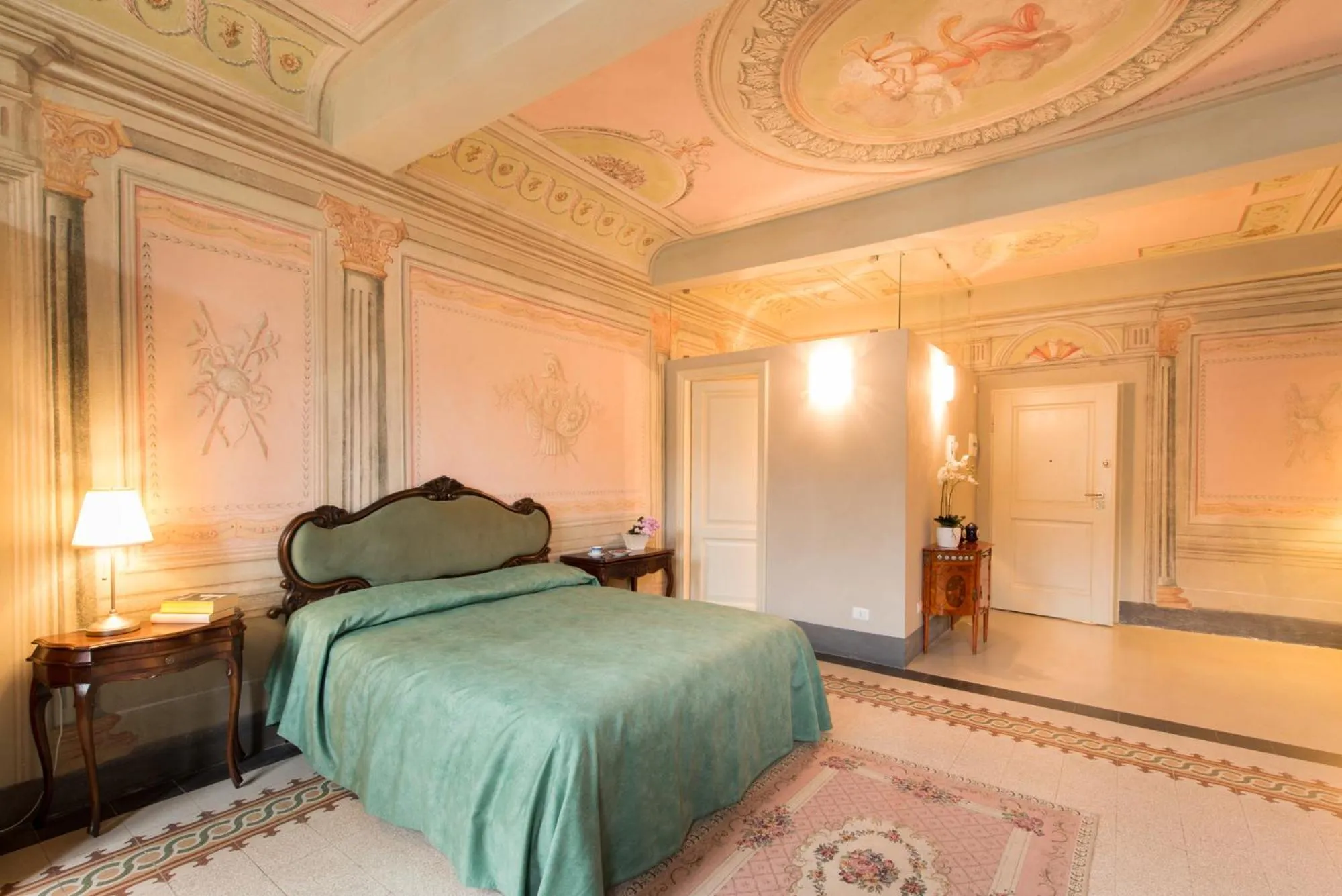 Bedroom in Palazzo Piazza Mazzini