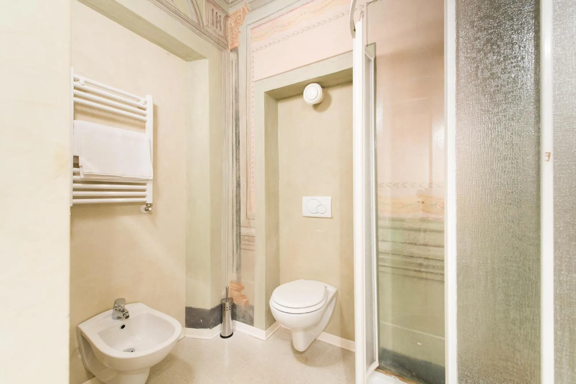 Bathroom in Palazzo Piazza Mazzini
