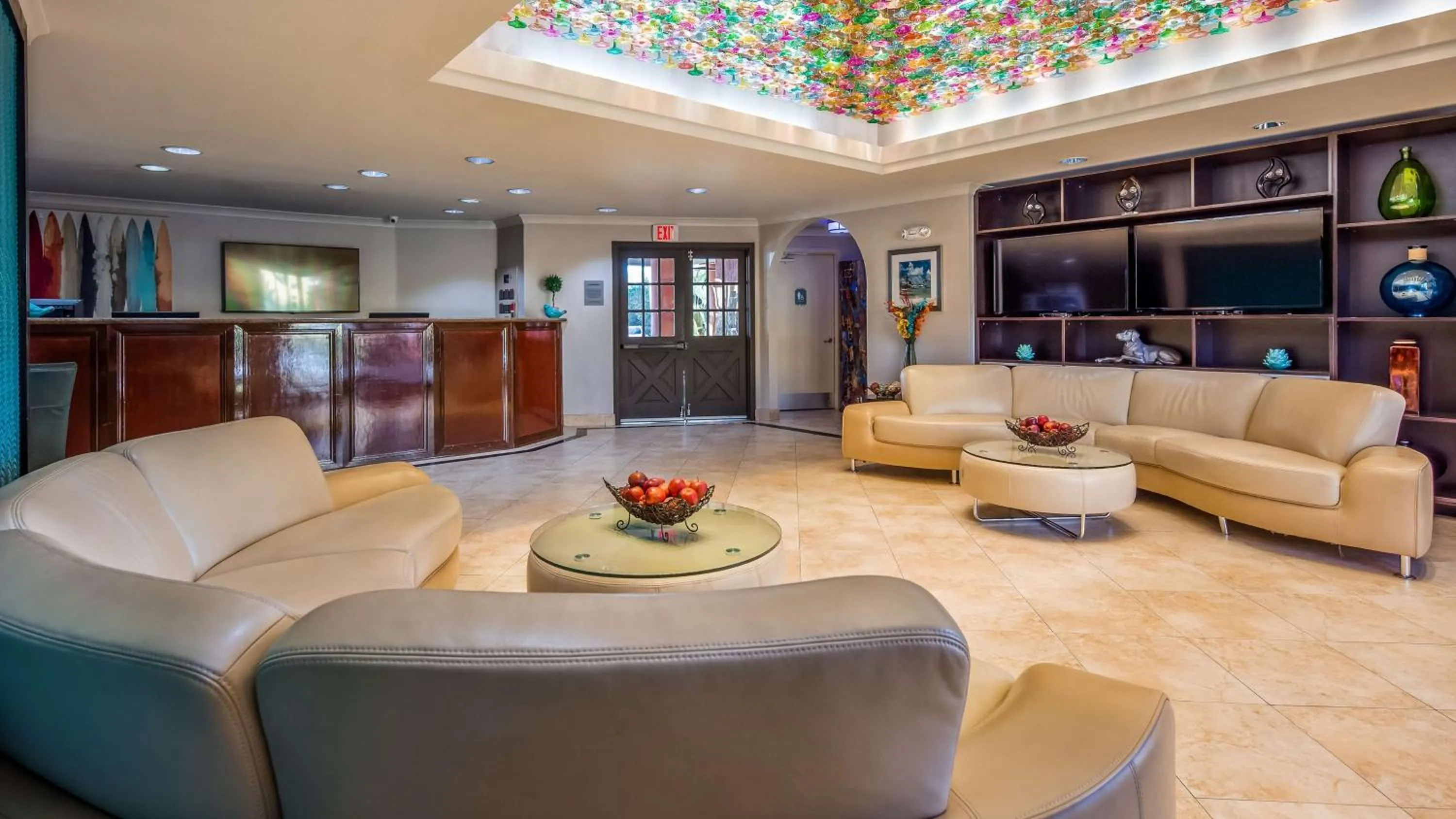 Lobby or reception in Best Western PLUS La Mesa San Diego