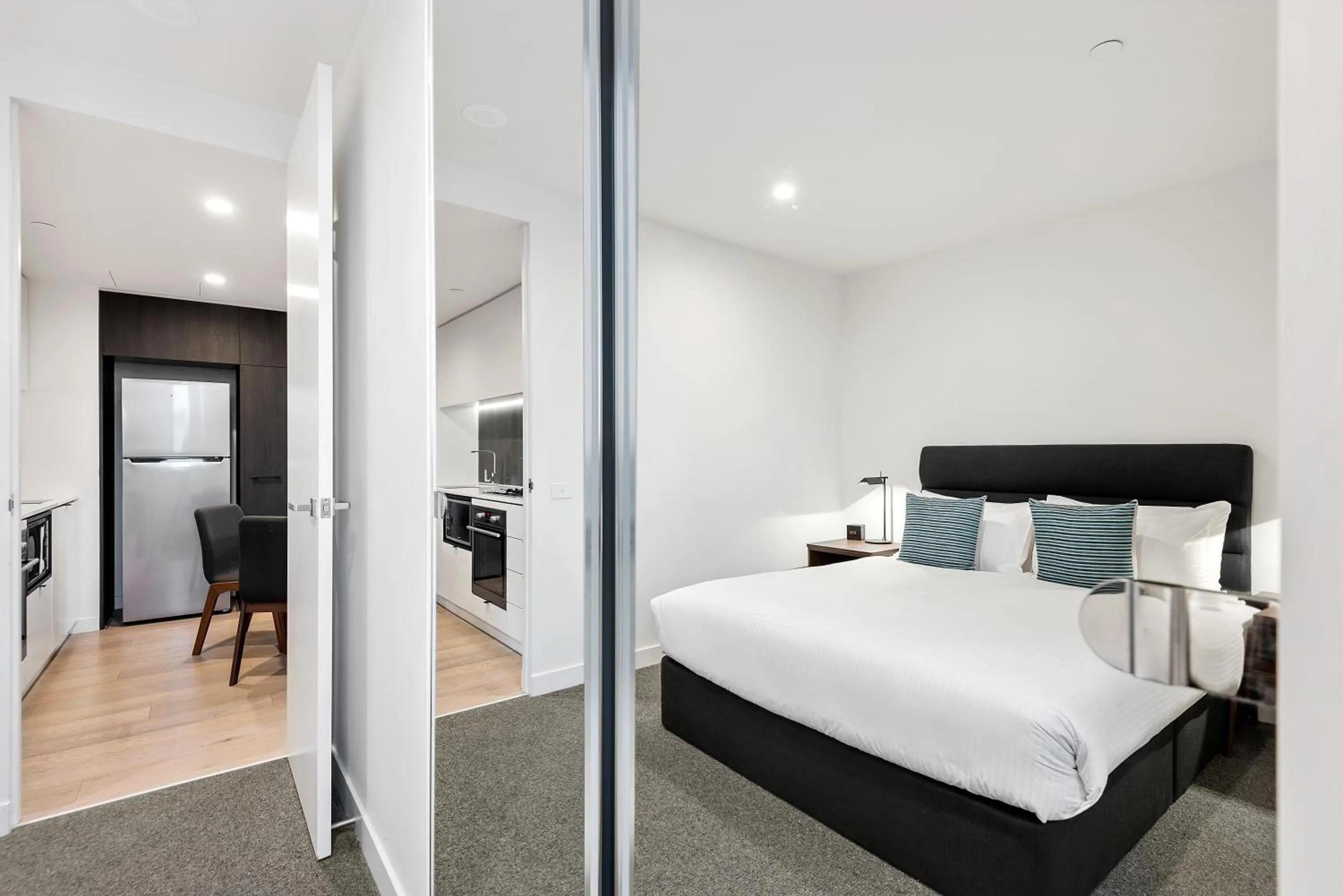 Bedroom, Bed in District South Yarra