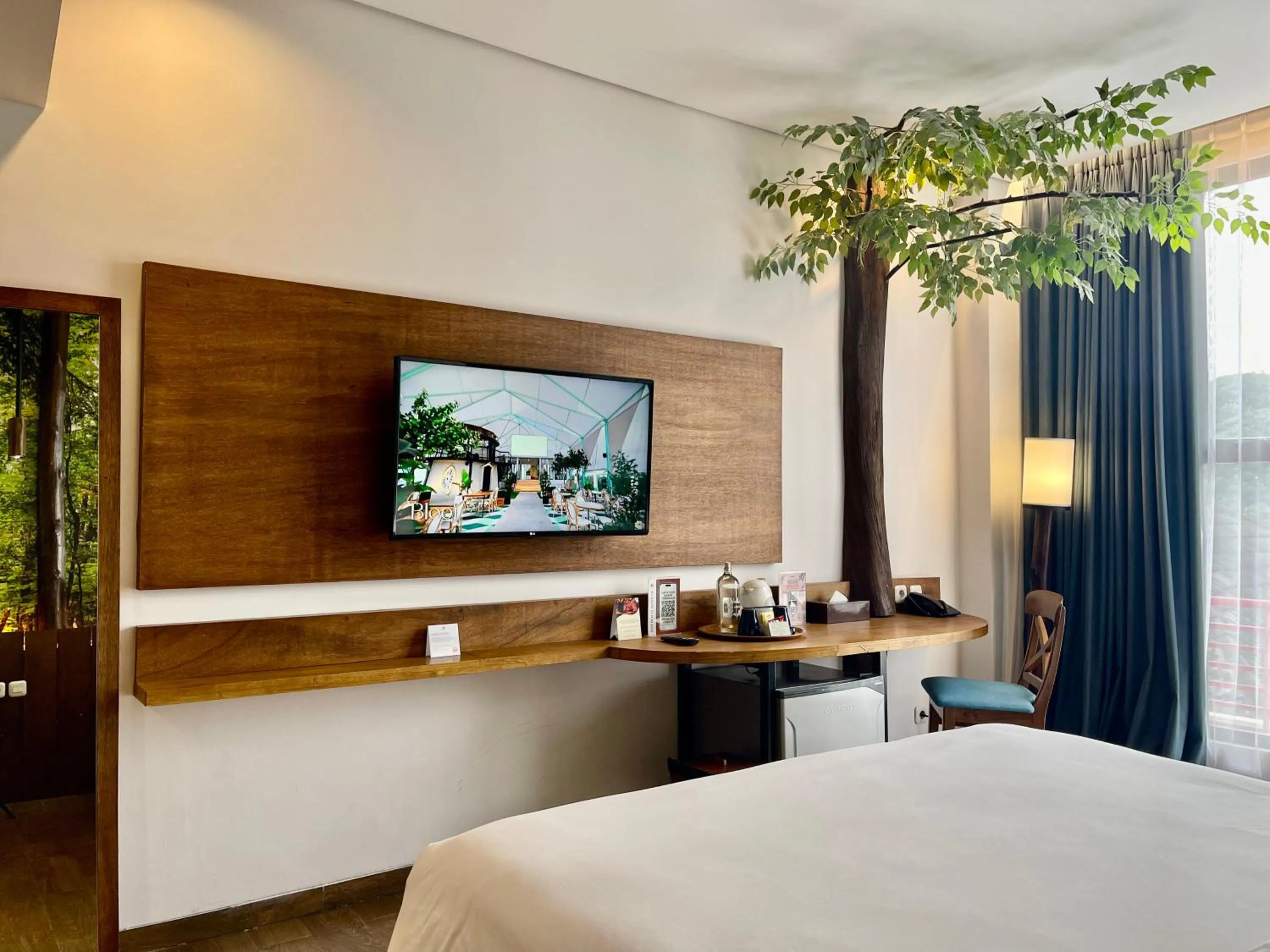 Bedroom, Bed in Hemangini Hotel Bandung