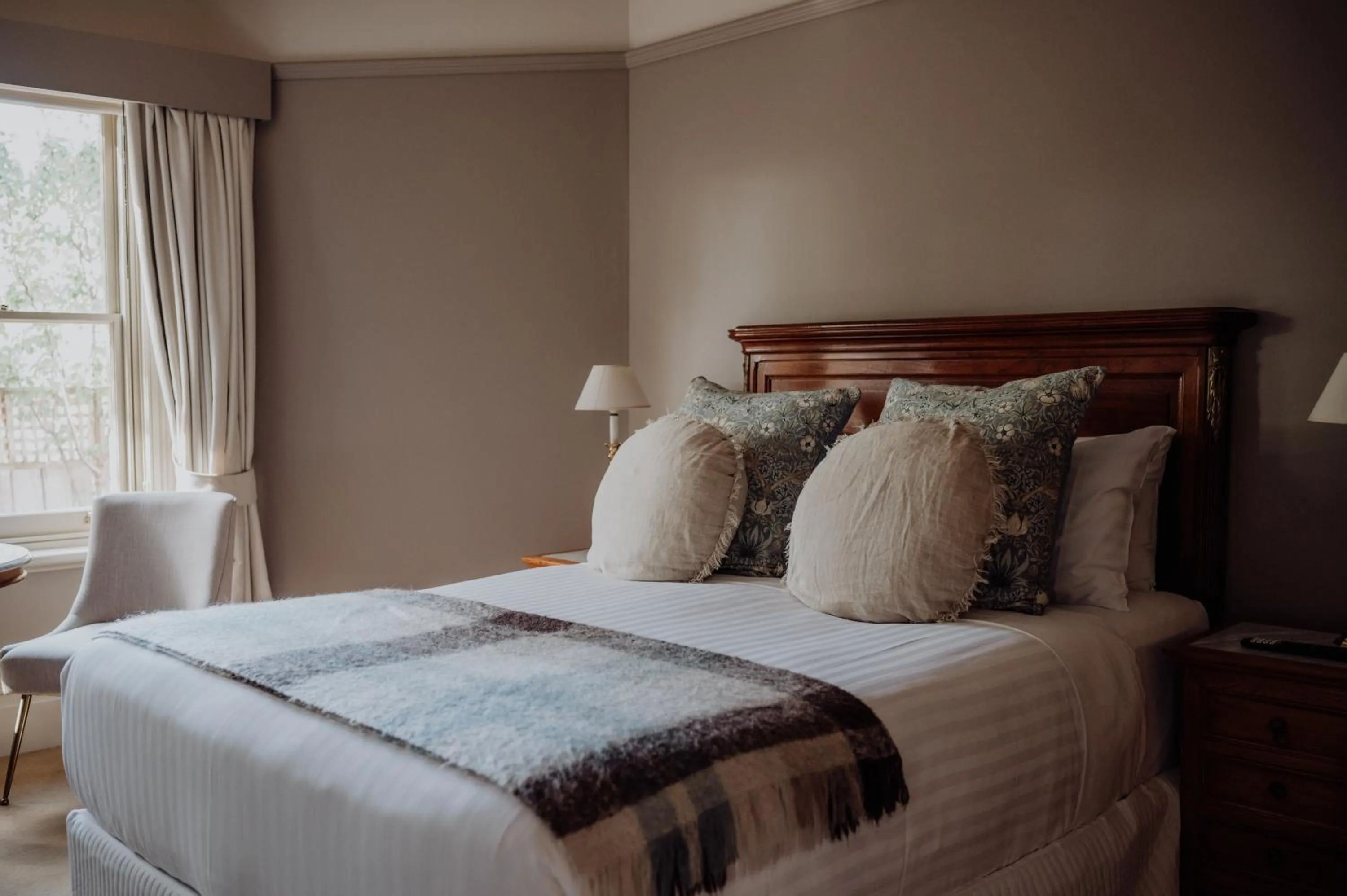 Bed in Grande Vue Hotel