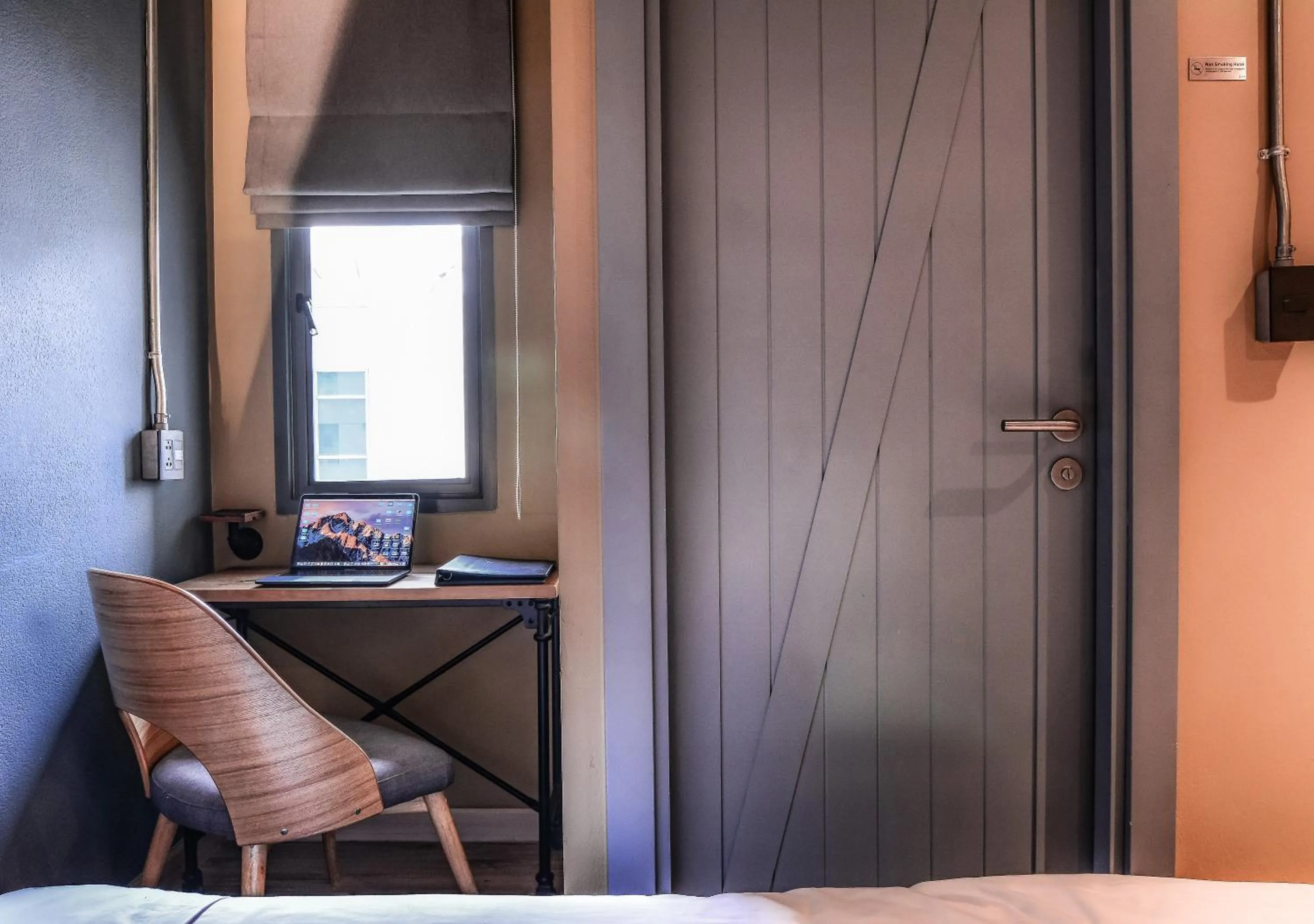 Seating area in THA City Loft by TH District