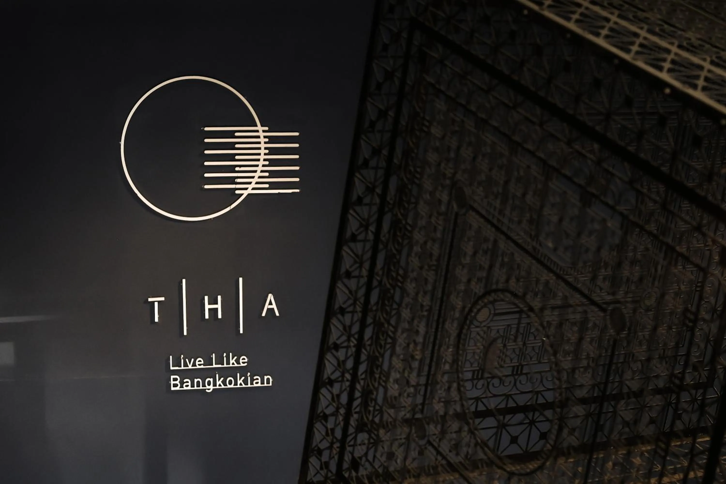 Logo/Certificate/Sign in THA City Loft by TH District