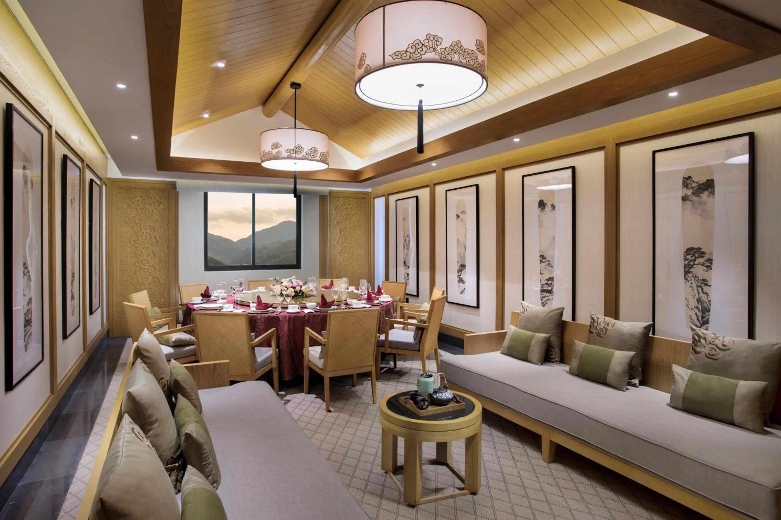 Restaurant/places to eat in Banyan Tree Huangshan