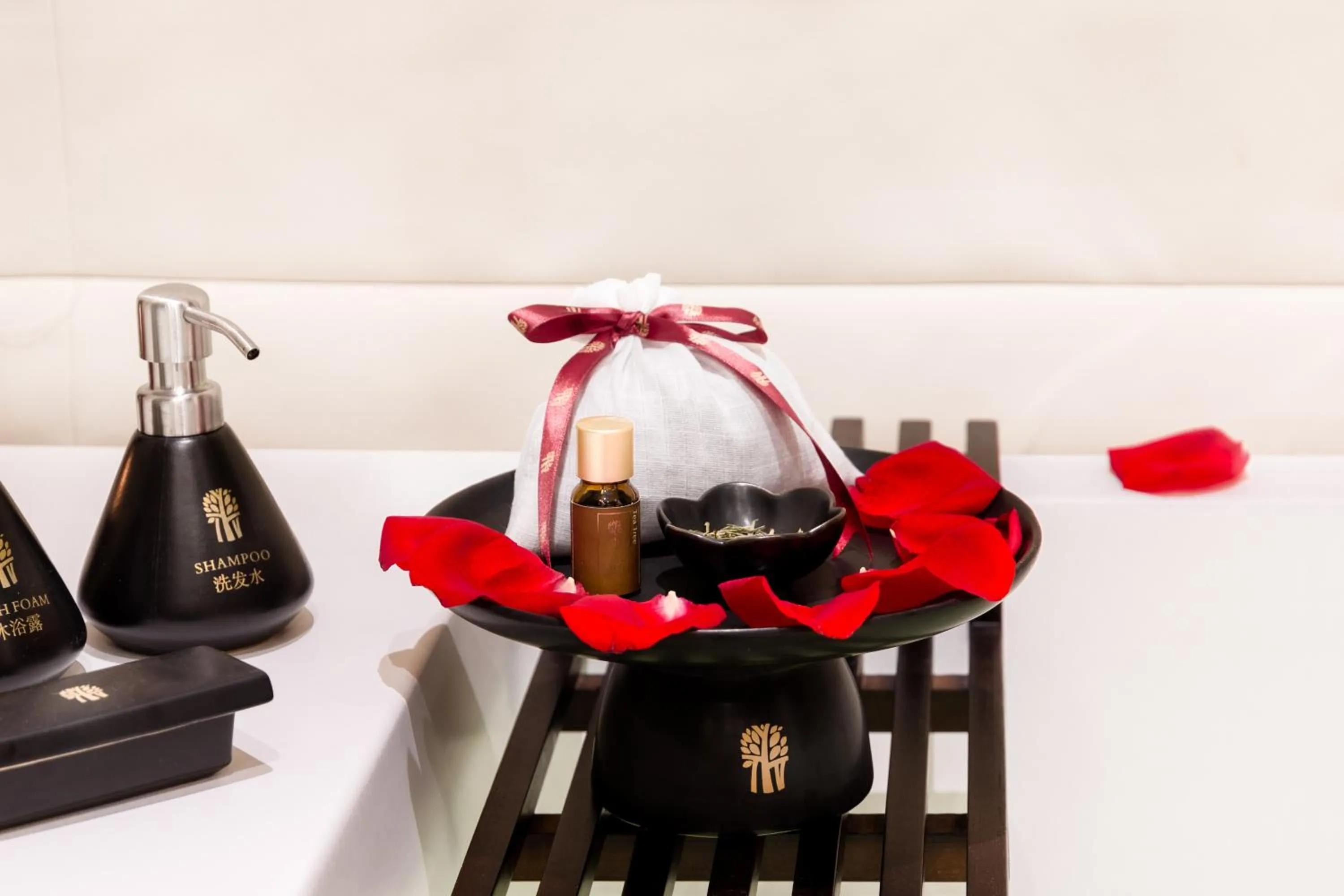 Bathroom in Banyan Tree Huangshan