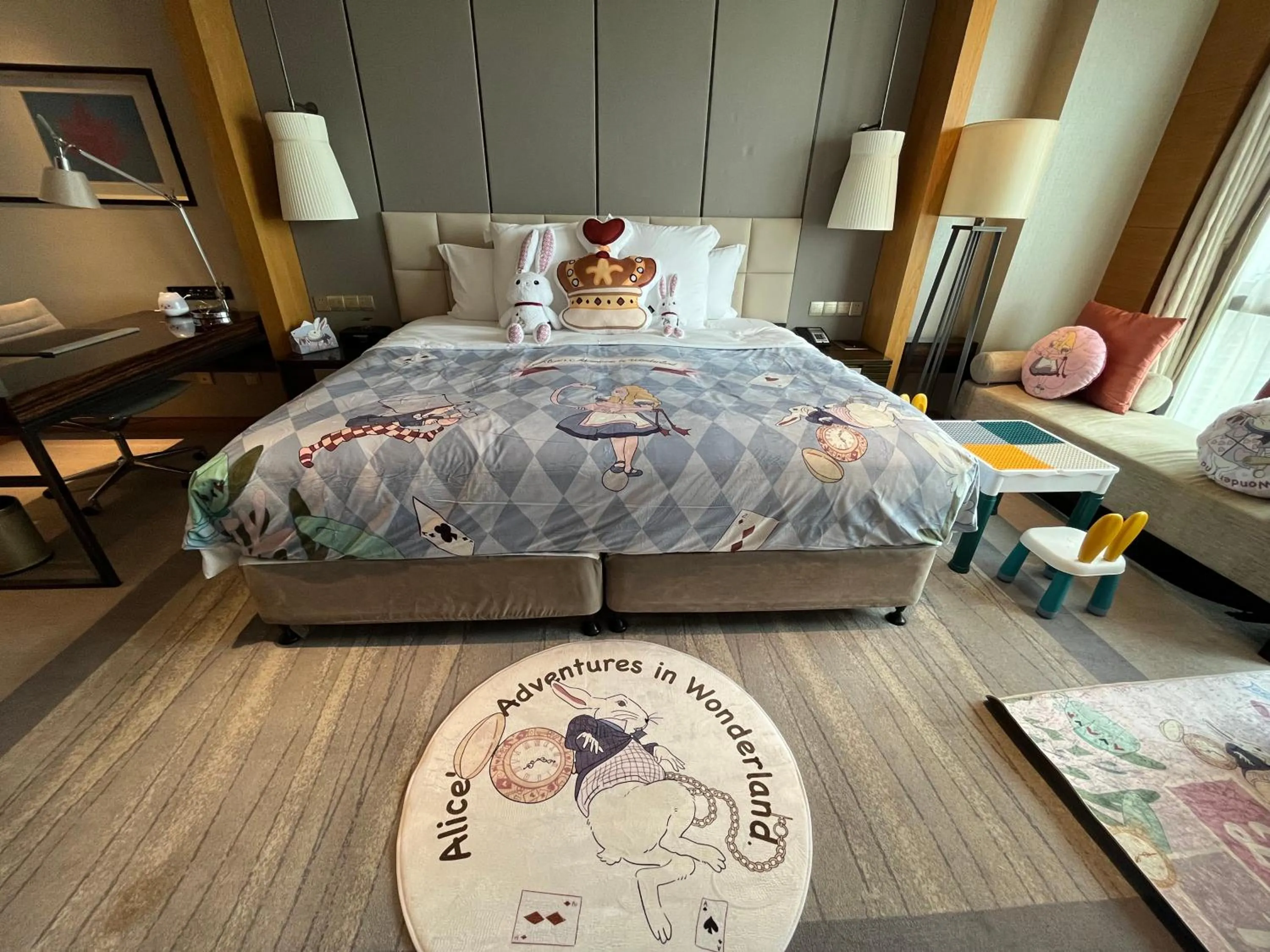 Bed in Pullman Haining