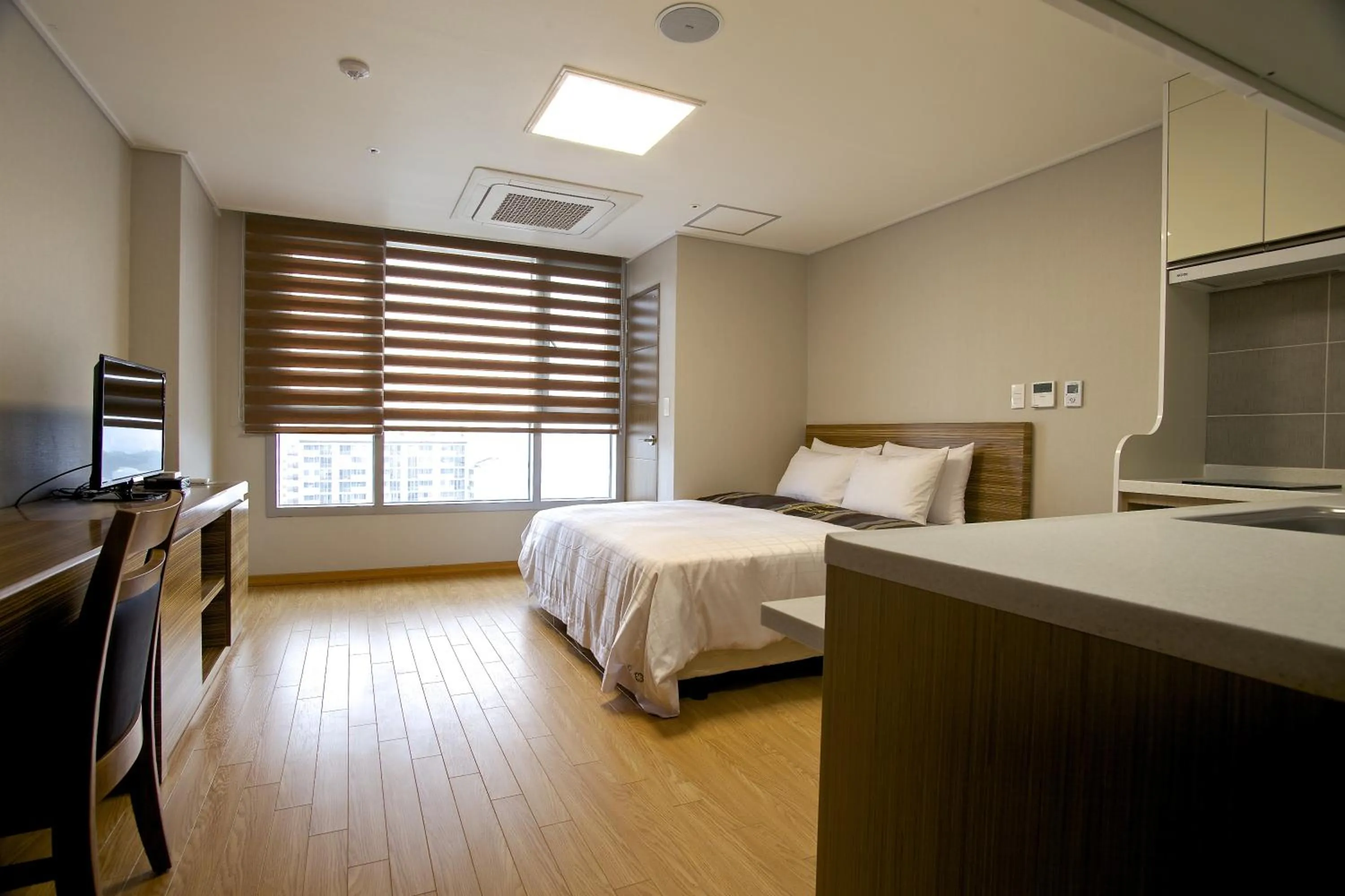 The Class 300 Hotel and Resort