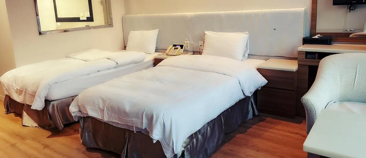 The Class 300 Hotel and Resort