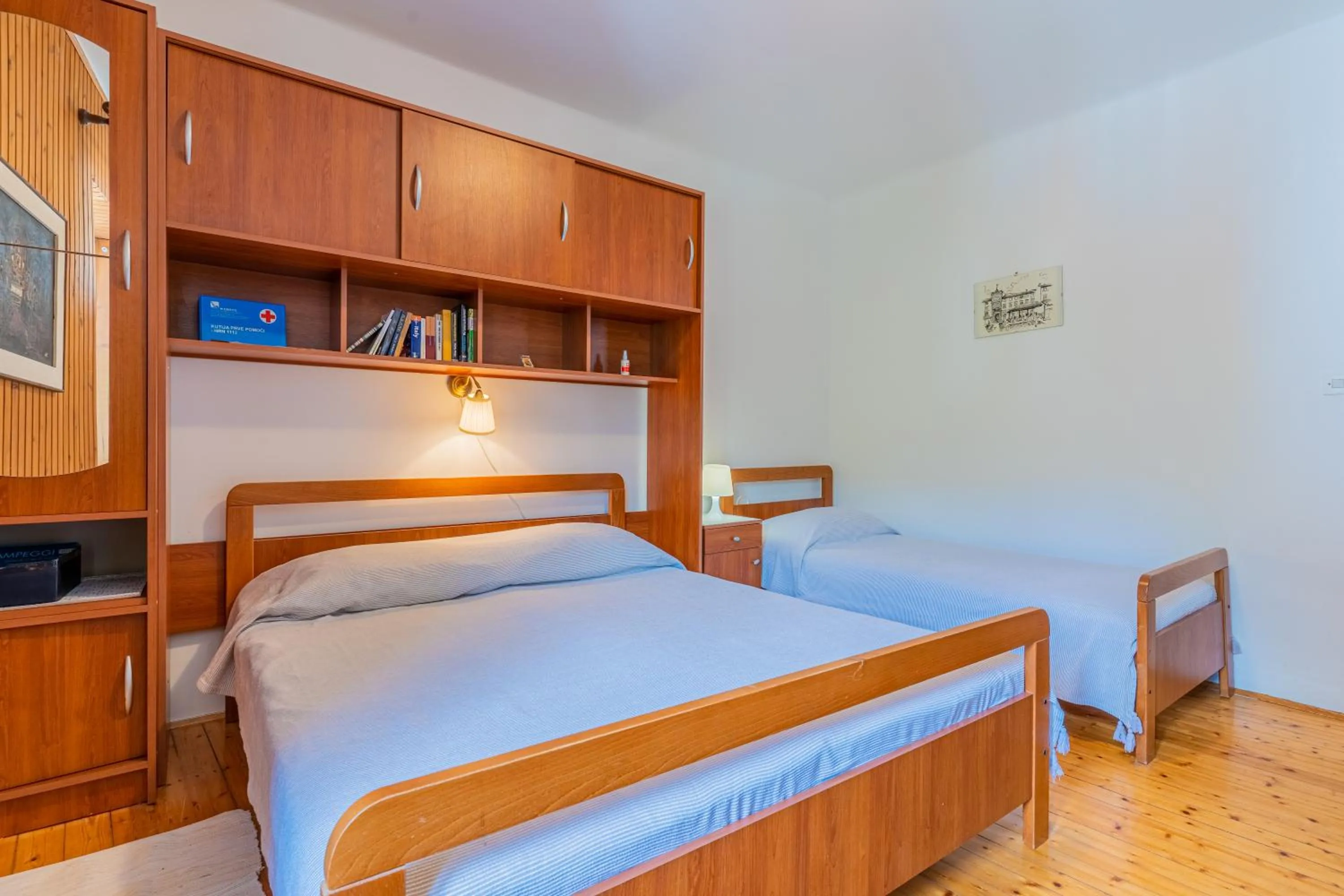 Bed in Soba Cres