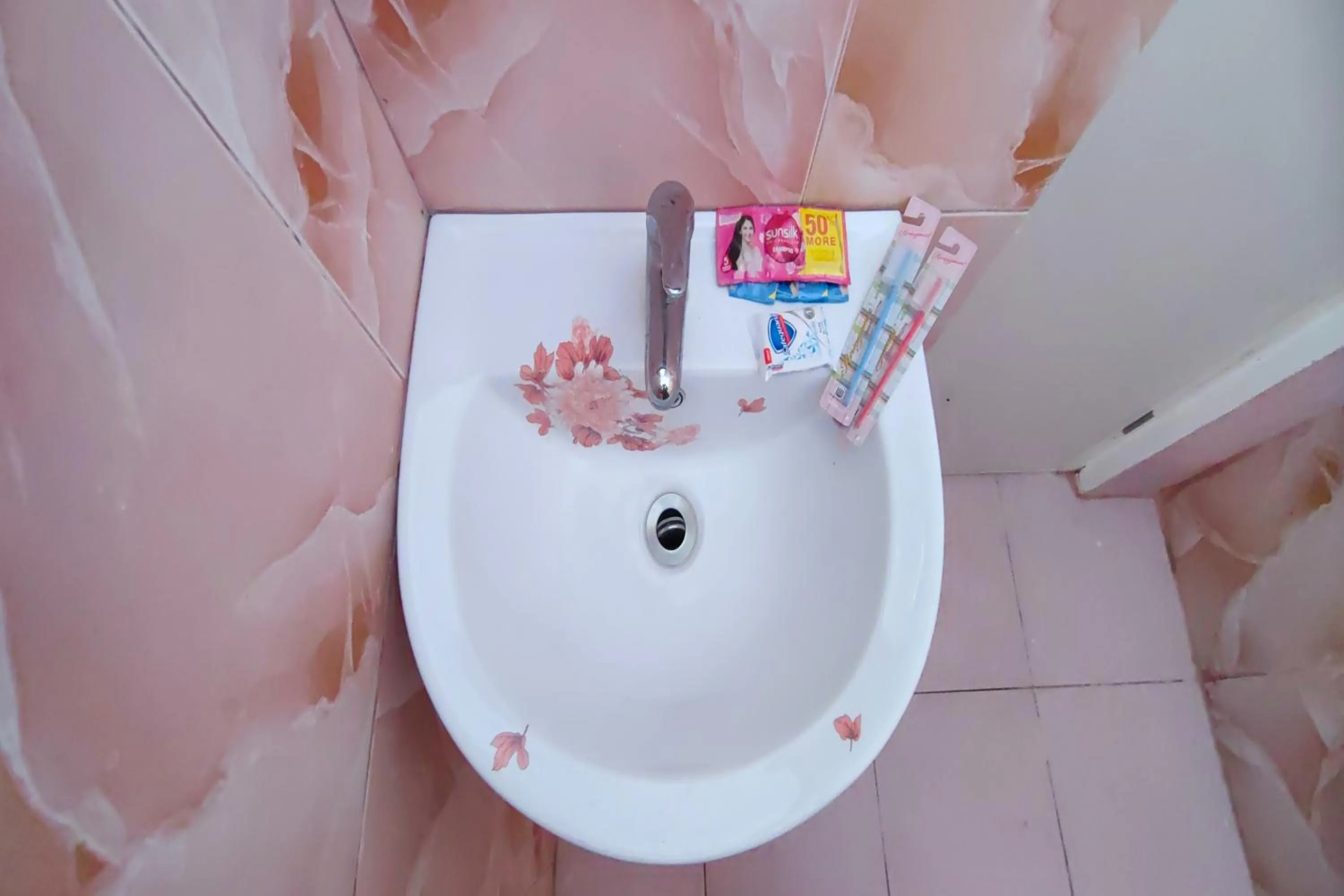 Bathroom in Kamalay Pension House