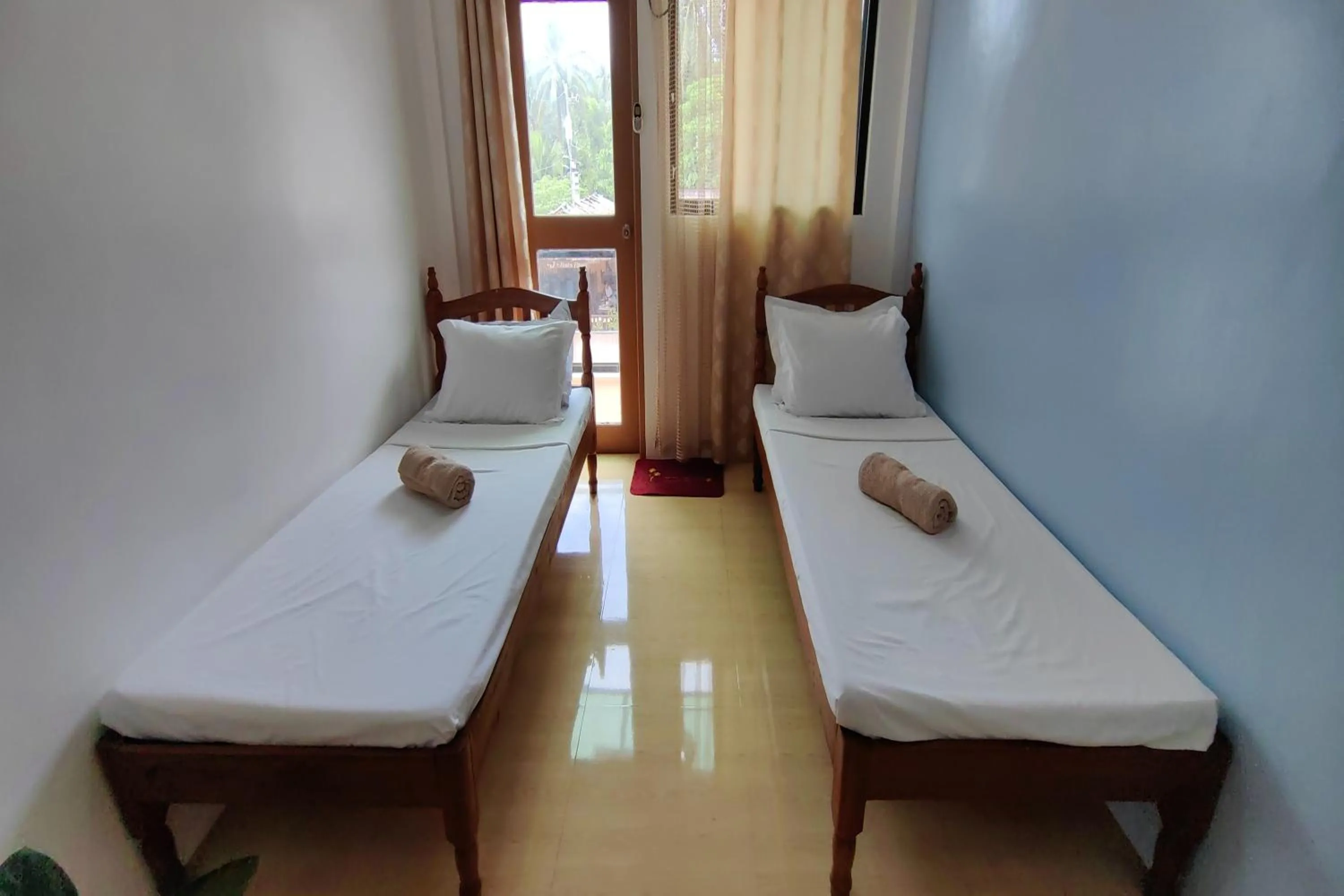 Bed in Kamalay Pension House