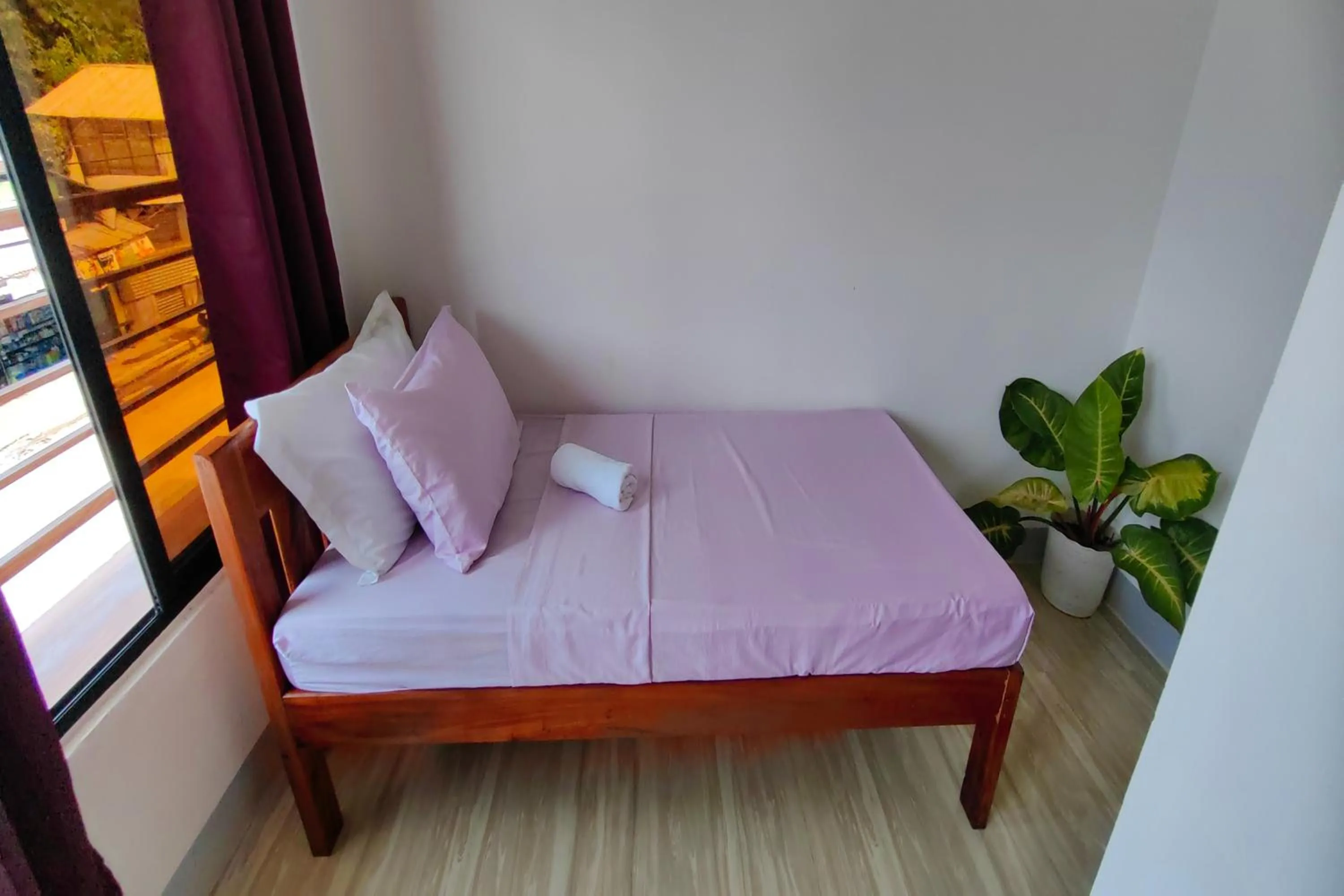 Bed in Kamalay Pension House