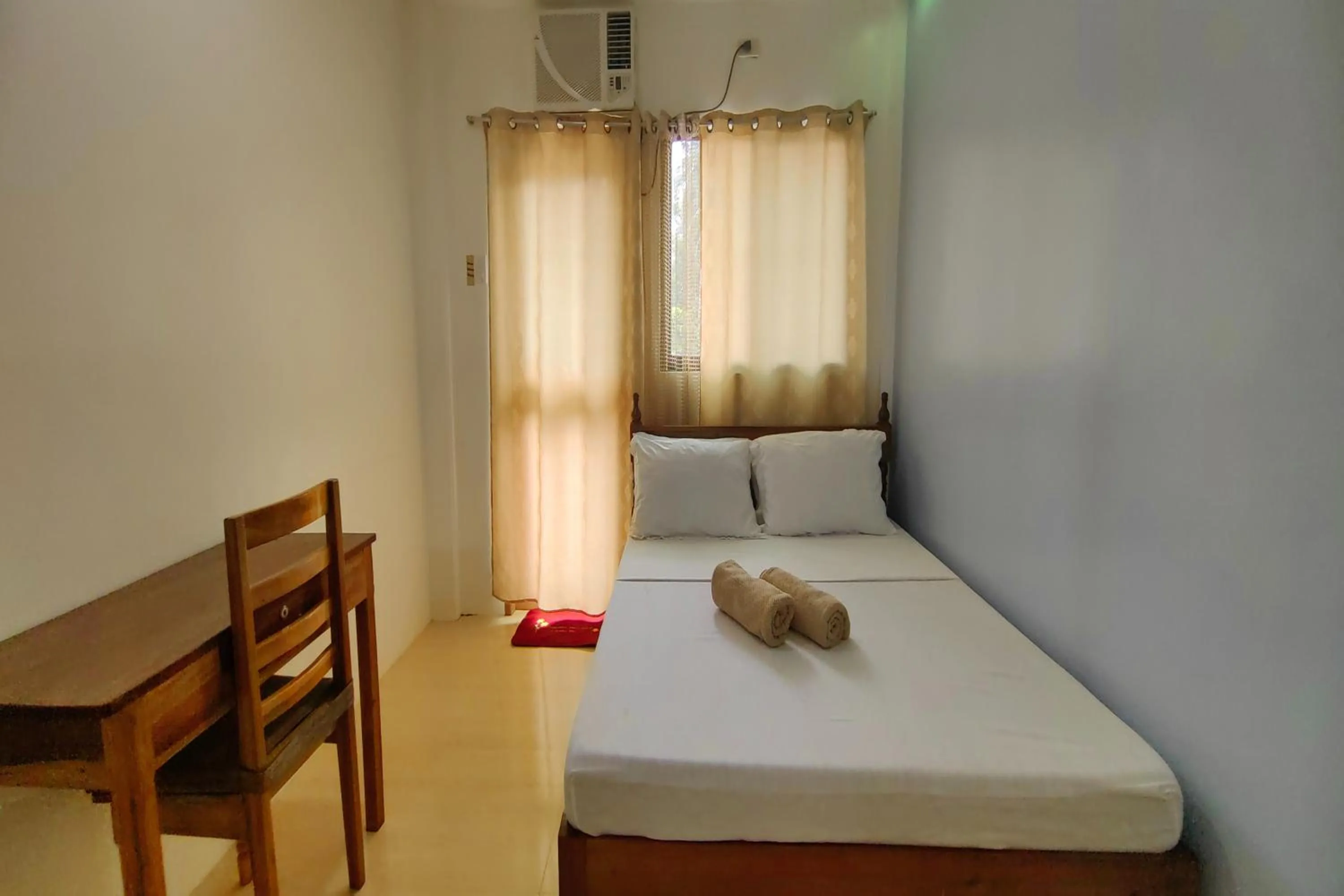 Bed in Kamalay Pension House