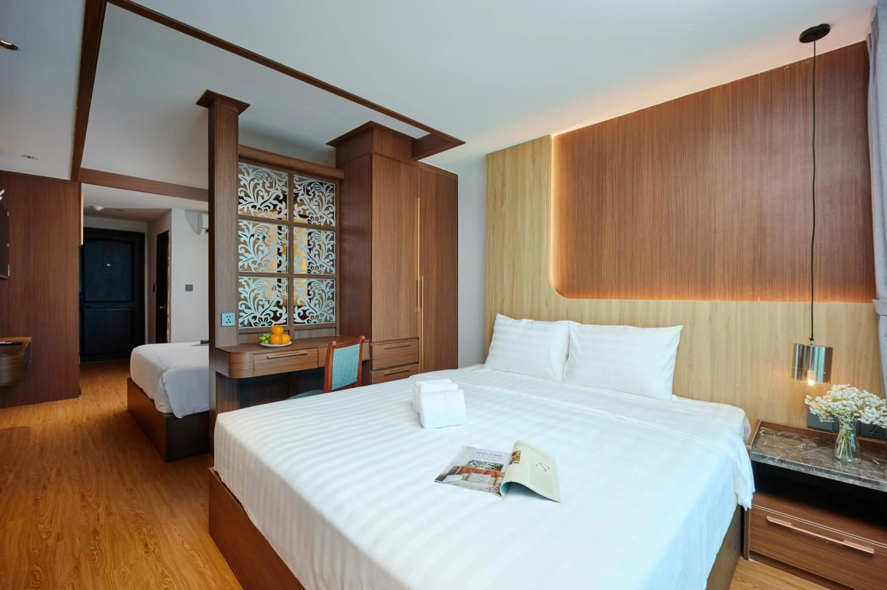 Photo of the whole room, Bed in Elite Luxury Hotel by Elite24