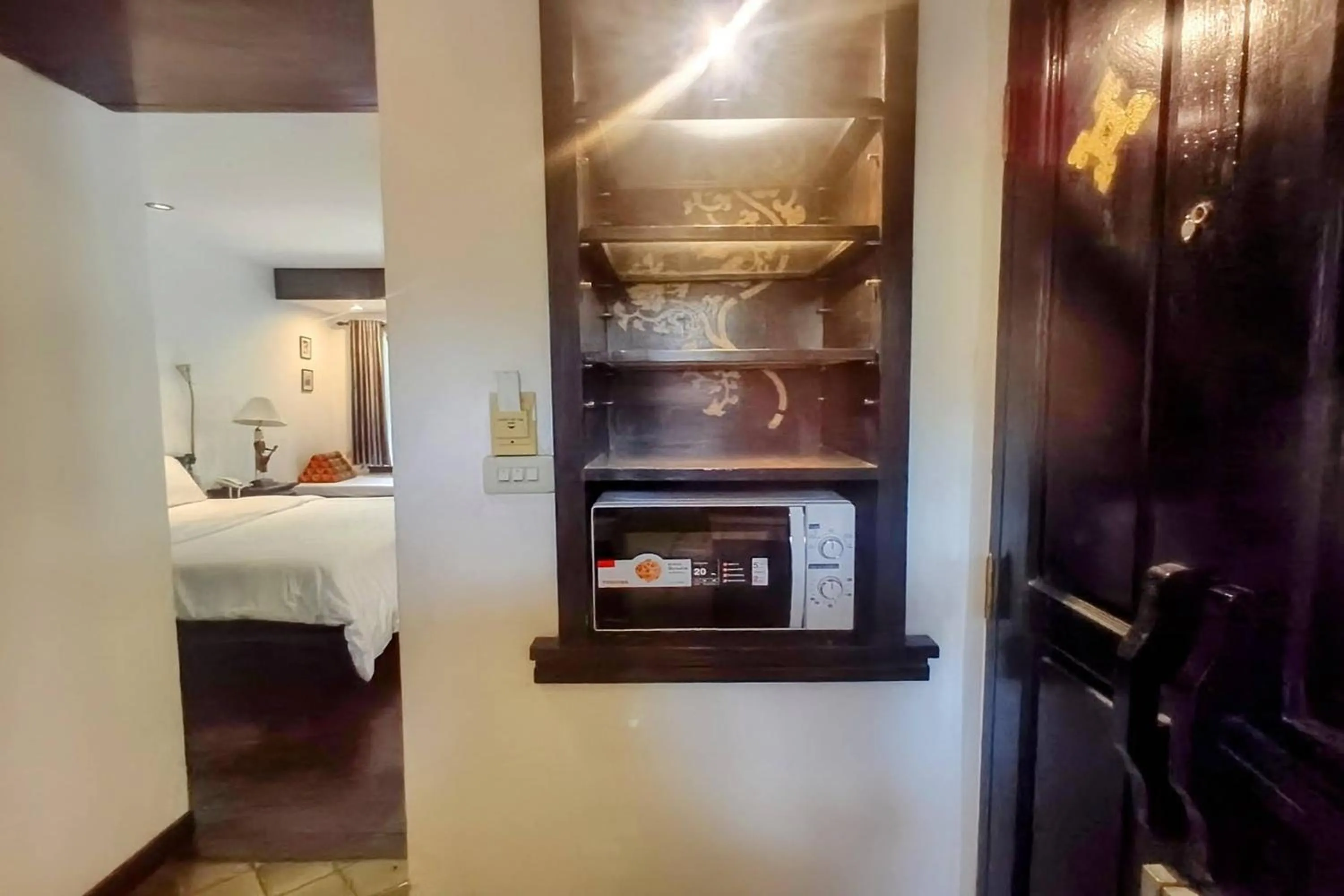 Photo of the whole room, Bed in Baan Orawee Boutique Hotel