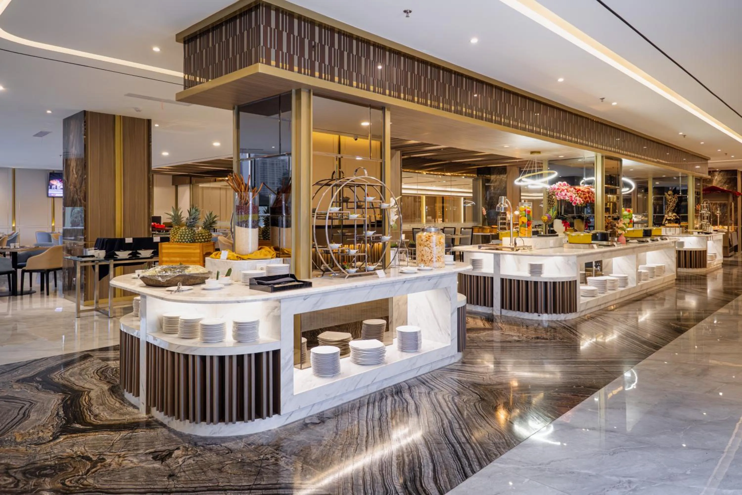 Restaurant/places to eat in The Grand Platinum Jakarta