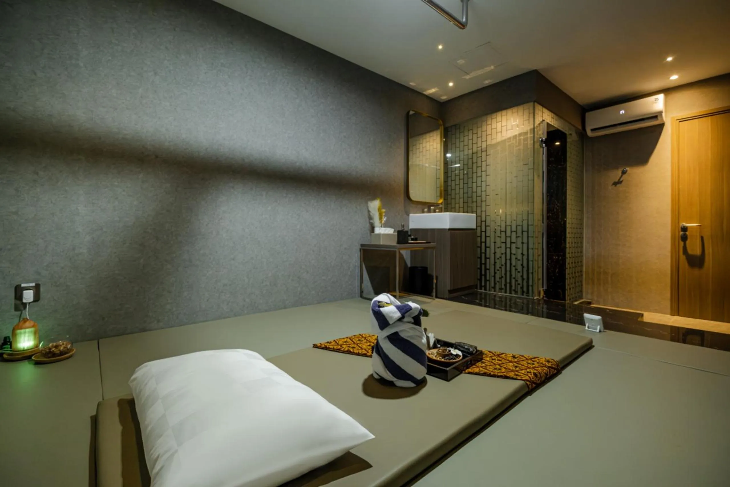 Spa and wellness centre/facilities in The Grand Platinum Jakarta