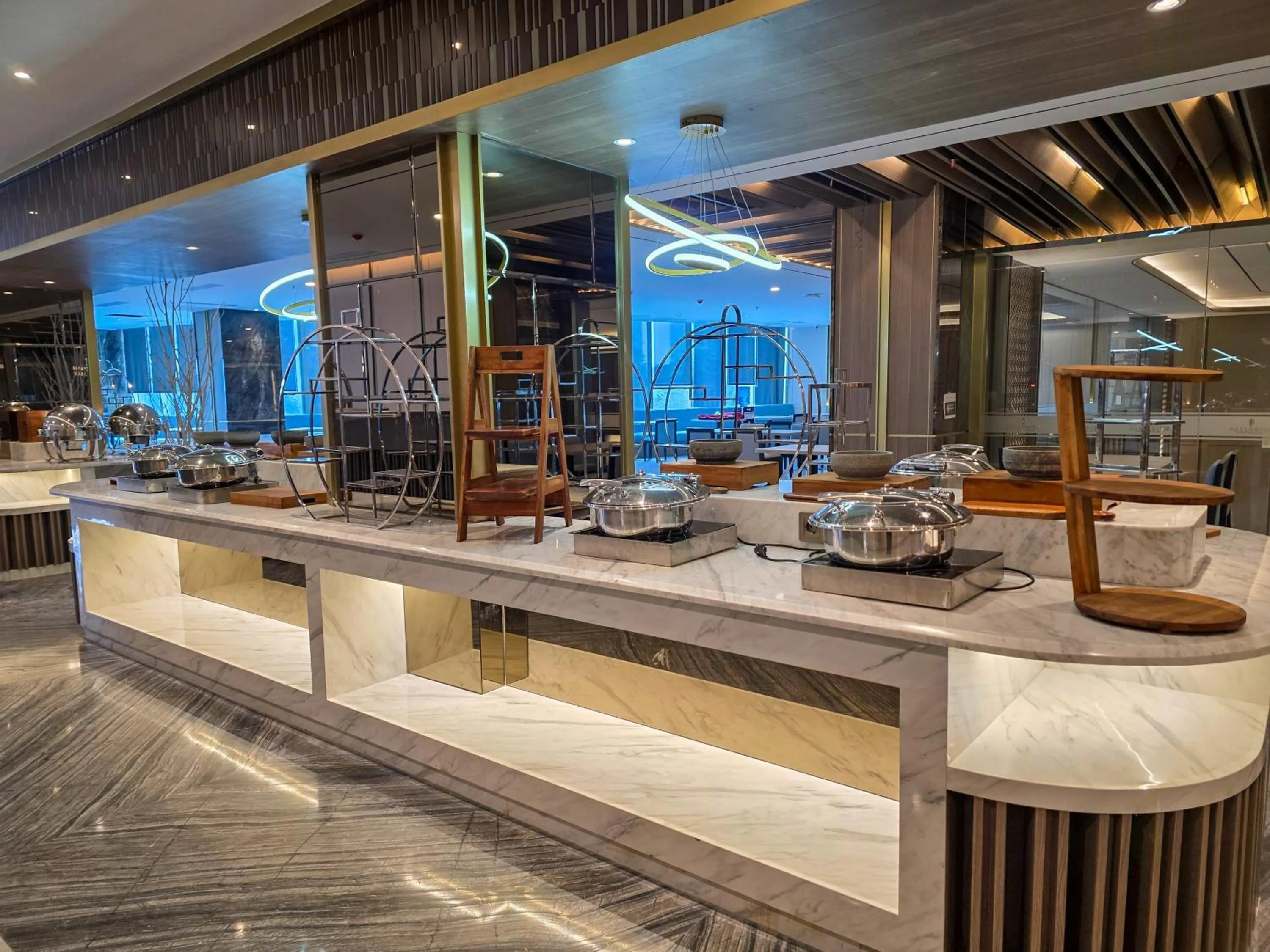Restaurant/places to eat in The Grand Platinum Jakarta