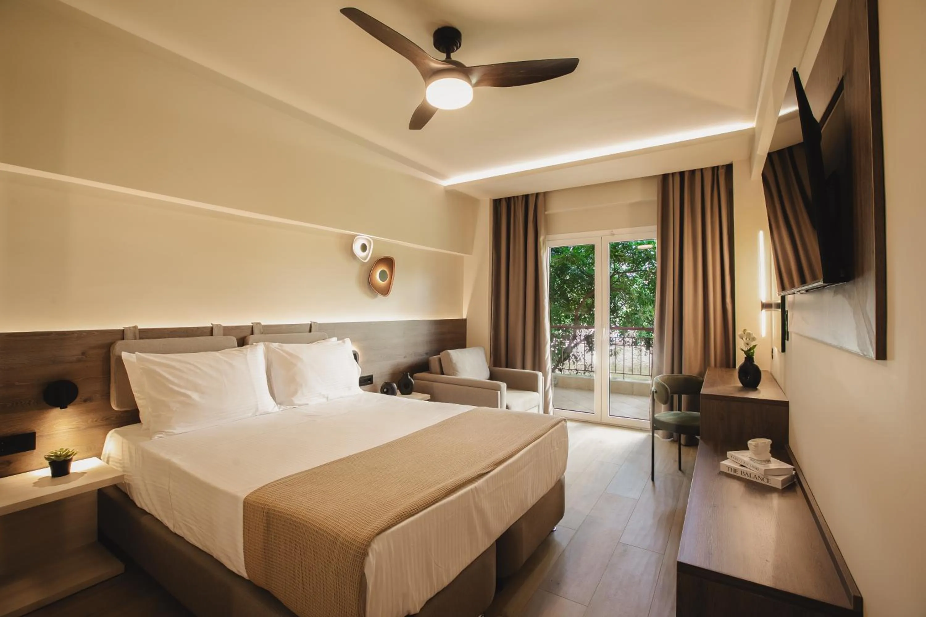 Bed in Electra Hotel