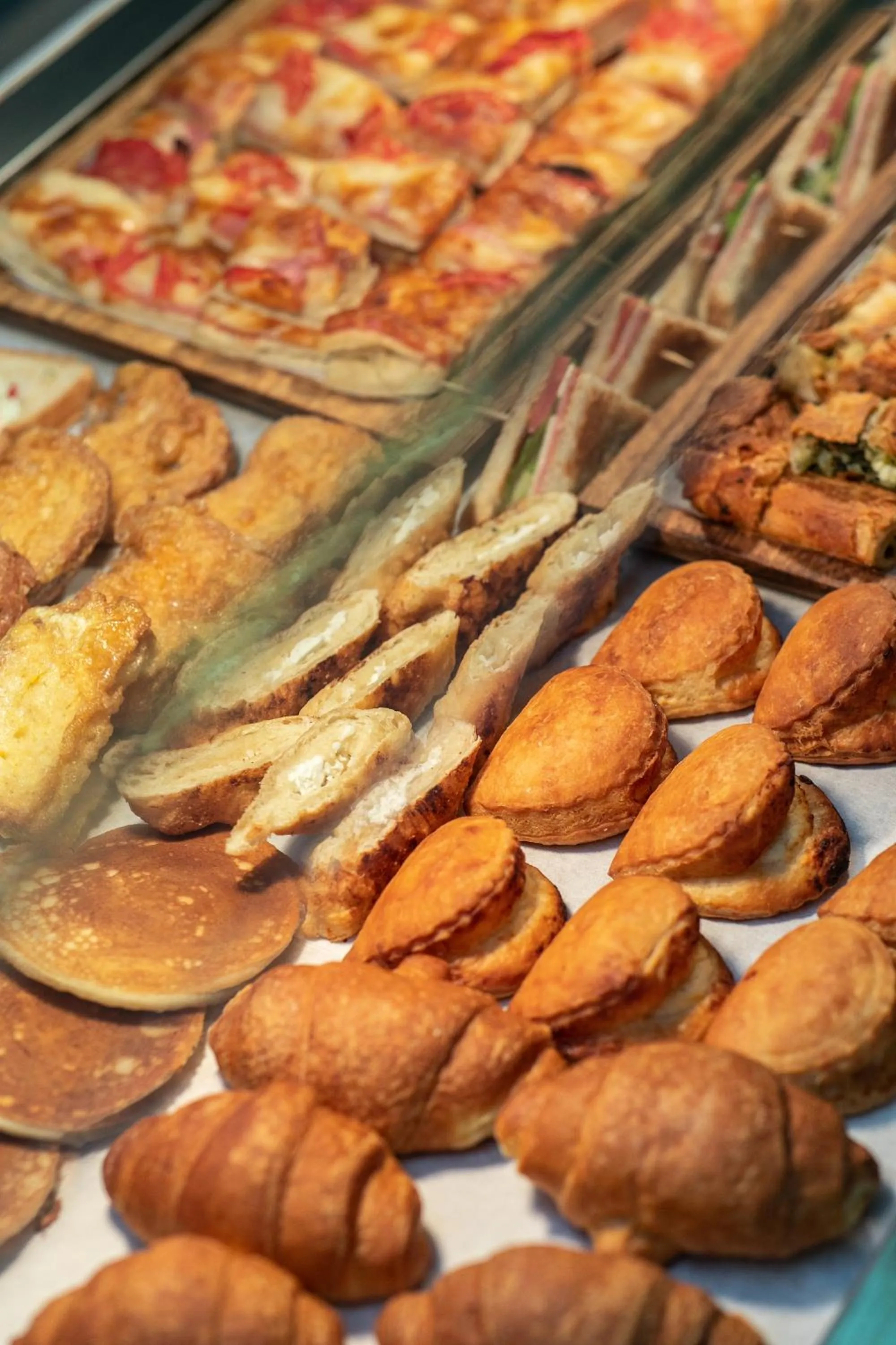 Buffet breakfast in Electra Hotel