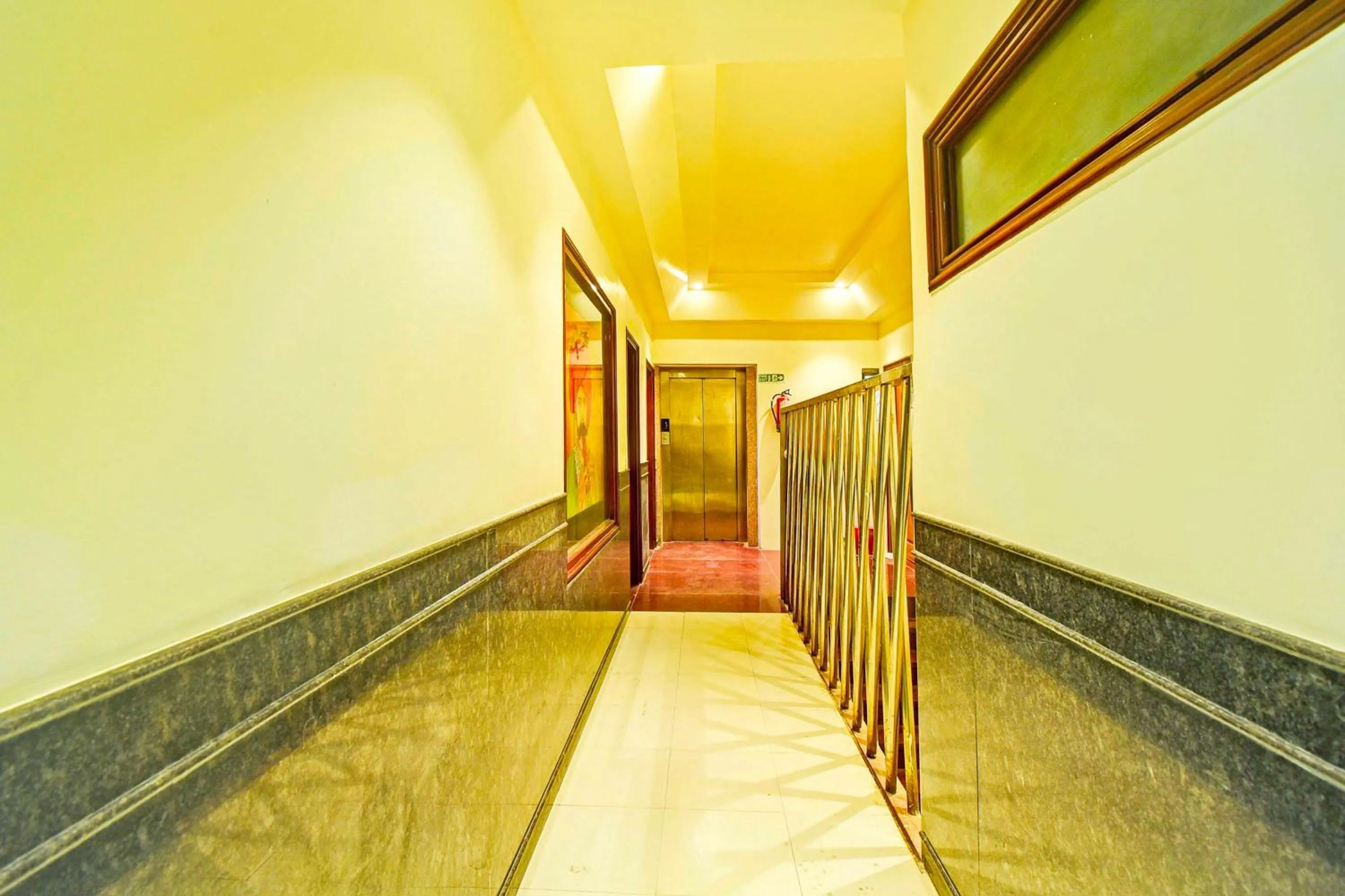 Lobby or reception in Collection O JLN Marg