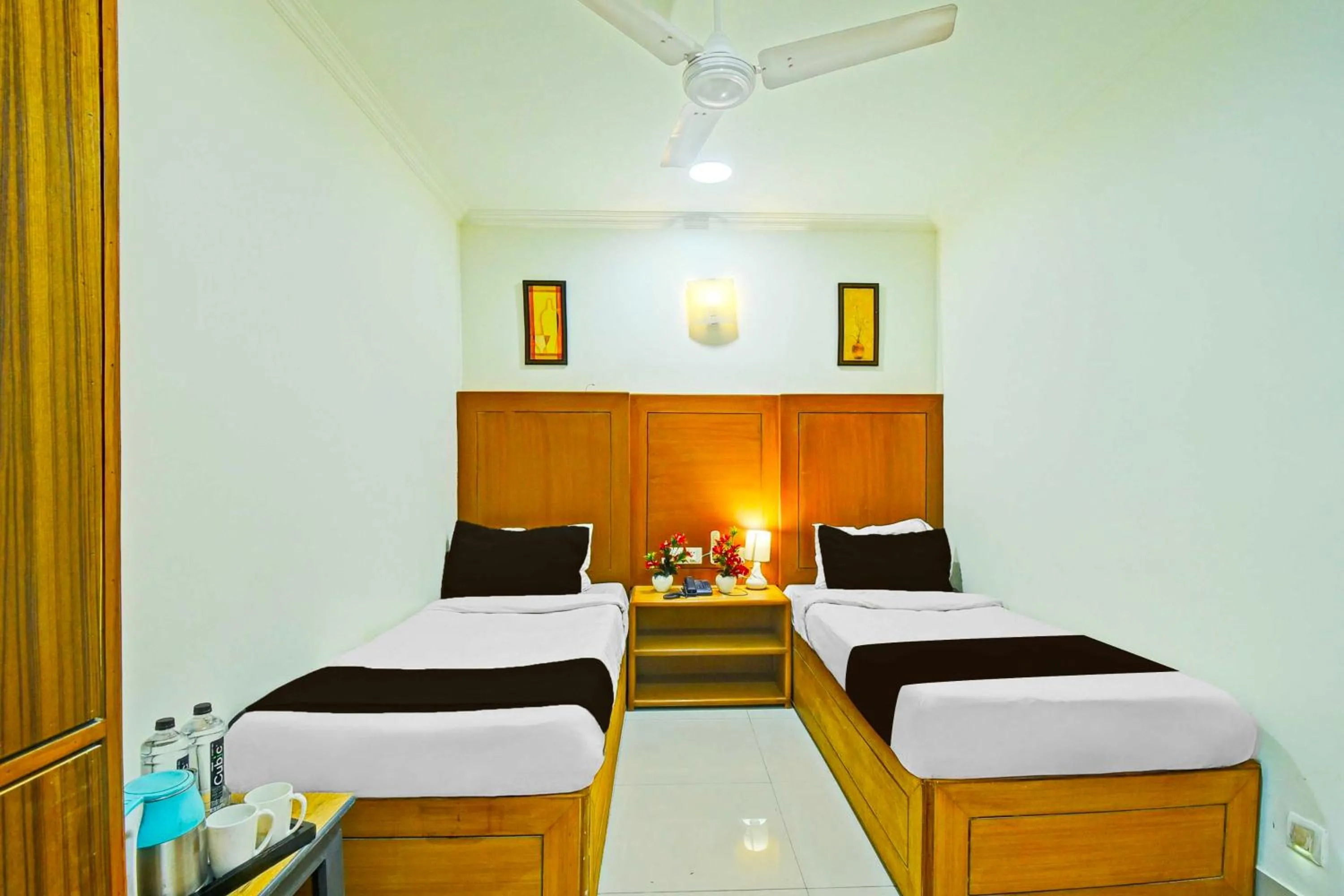 Bedroom, Bed in Collection O JLN Marg
