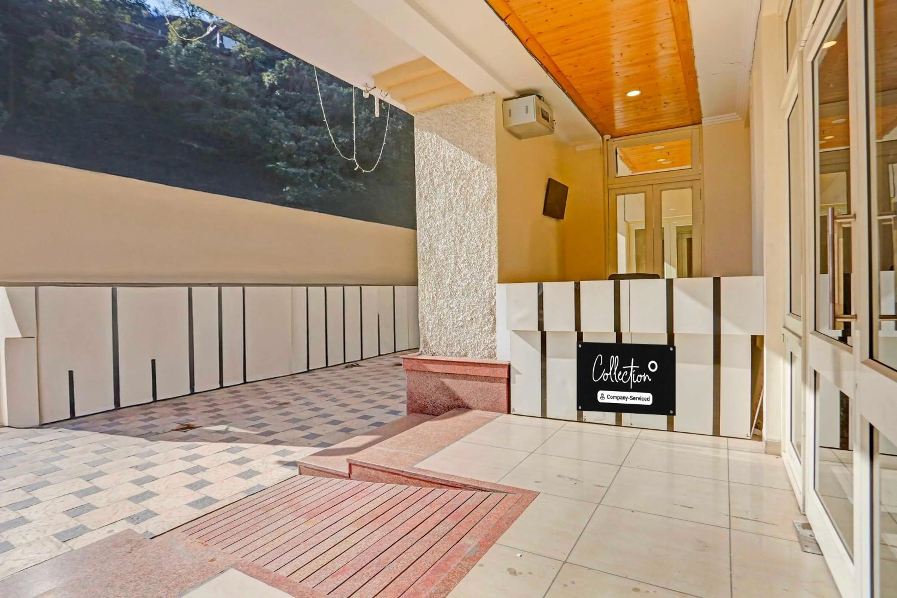 Lobby or reception in Collection O Shimla Bus Terminal