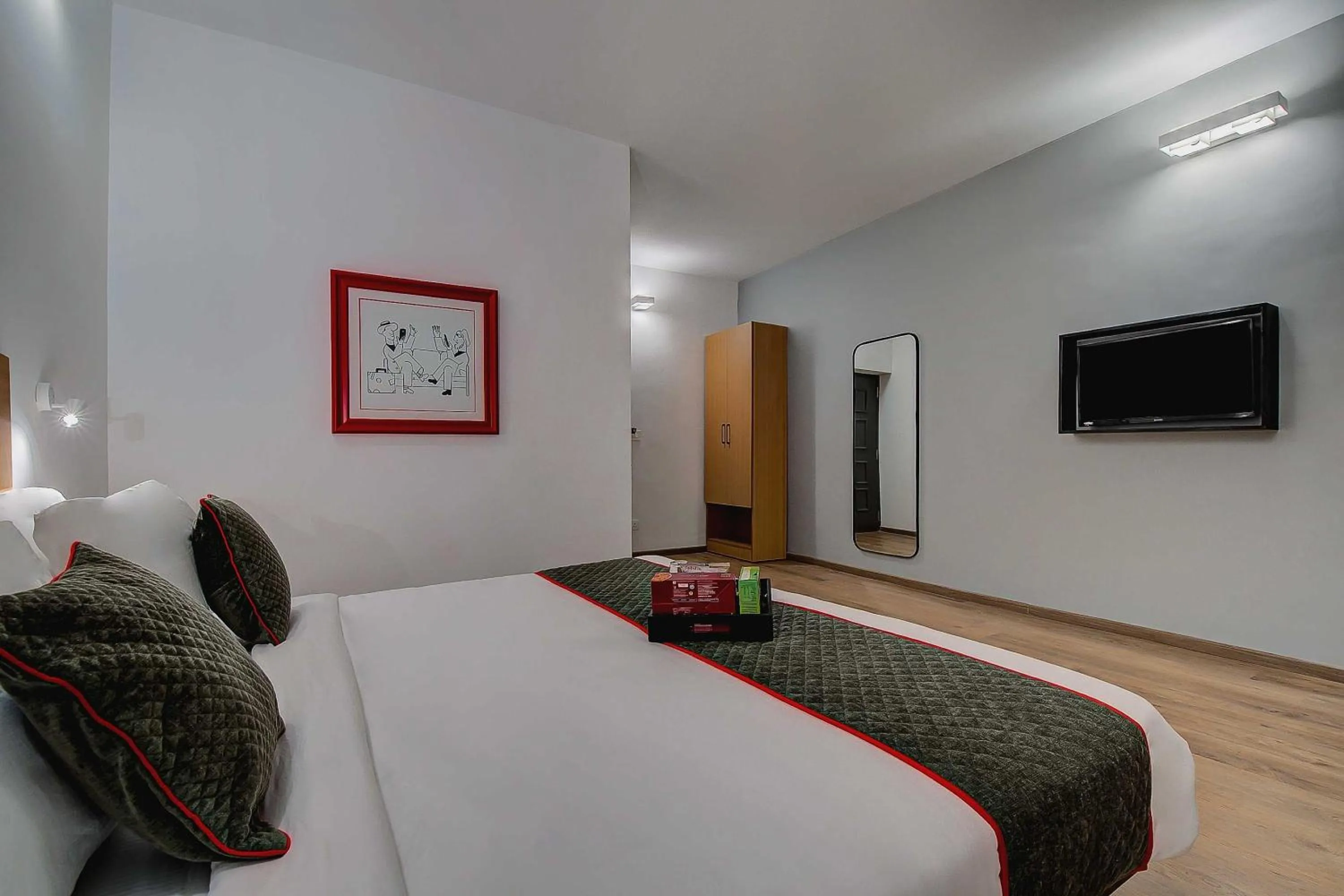 Bedroom, Bed in Collection O Tynampet Metro Station