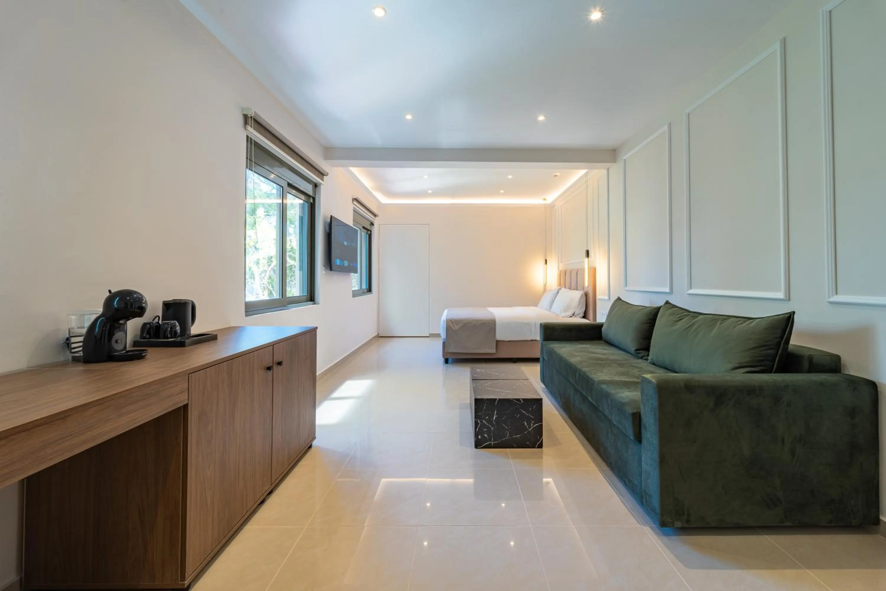 Photo of the whole room in Philia Center Suites