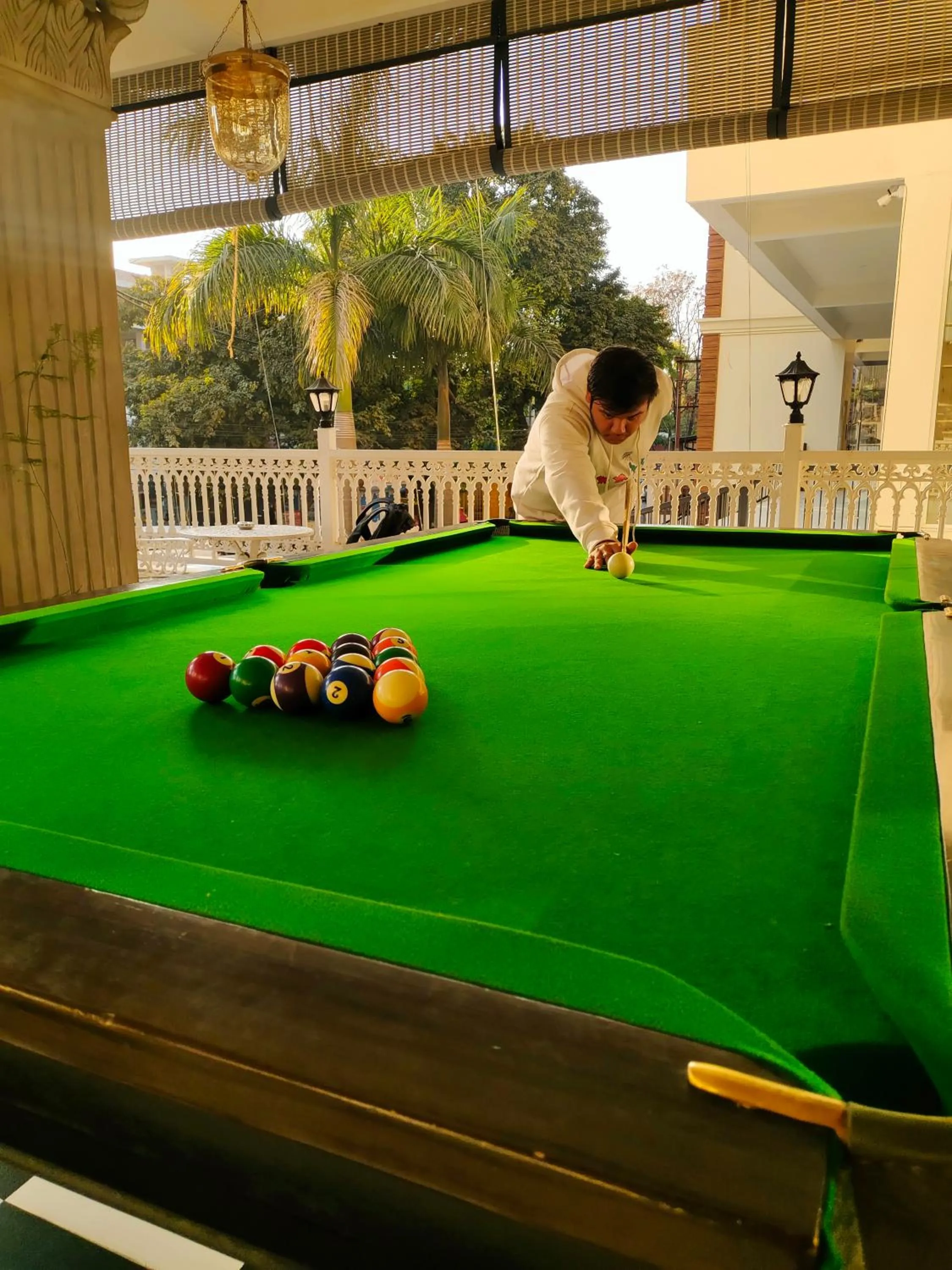 Restaurant/places to eat in 22 Heights